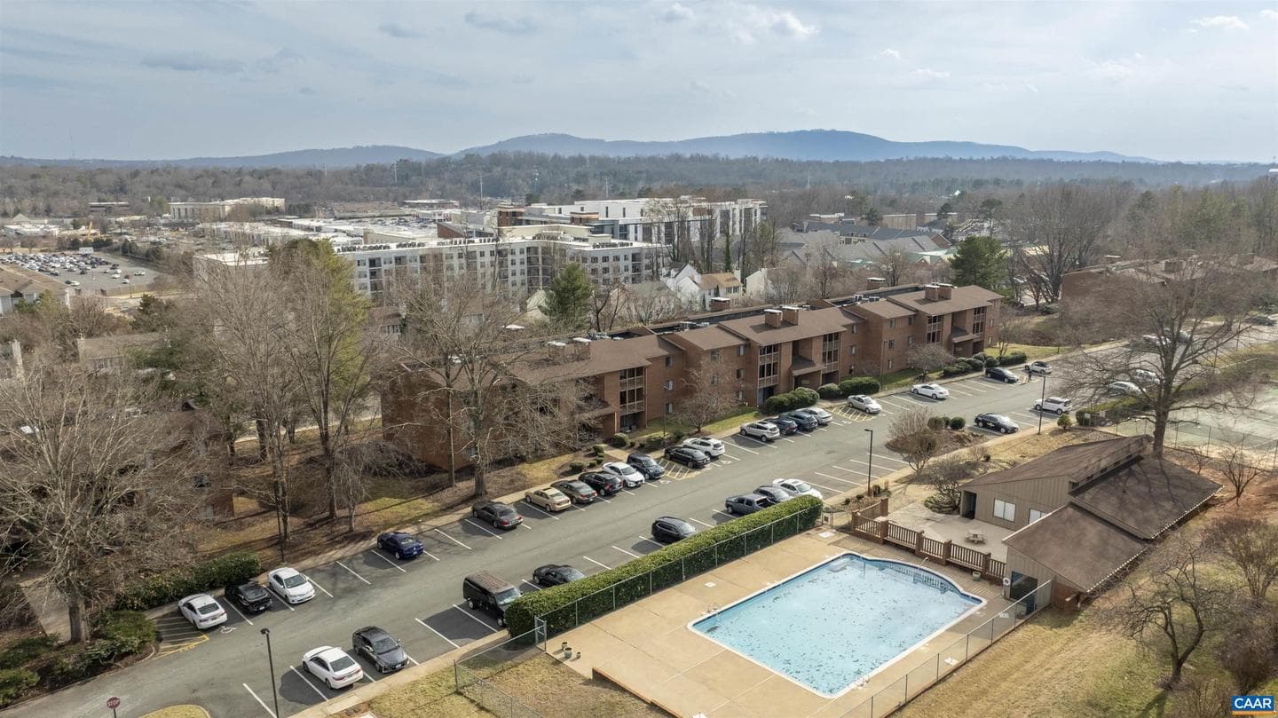 114 Turtle Creek Rd #1 photo 17