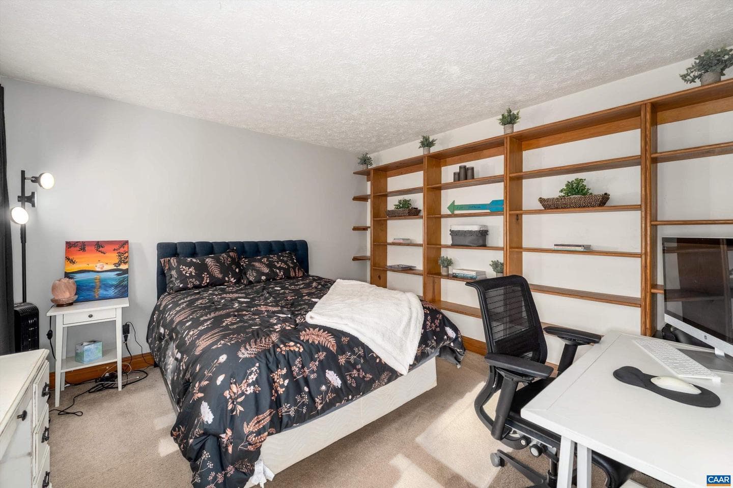 5 Iroquois Way photo 10