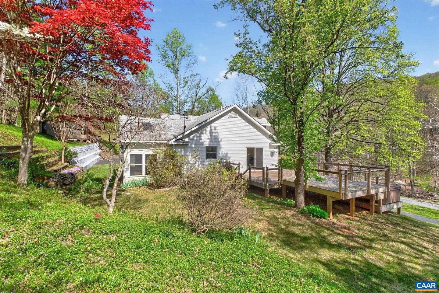 689 Mutton Hollow Rd photo 11