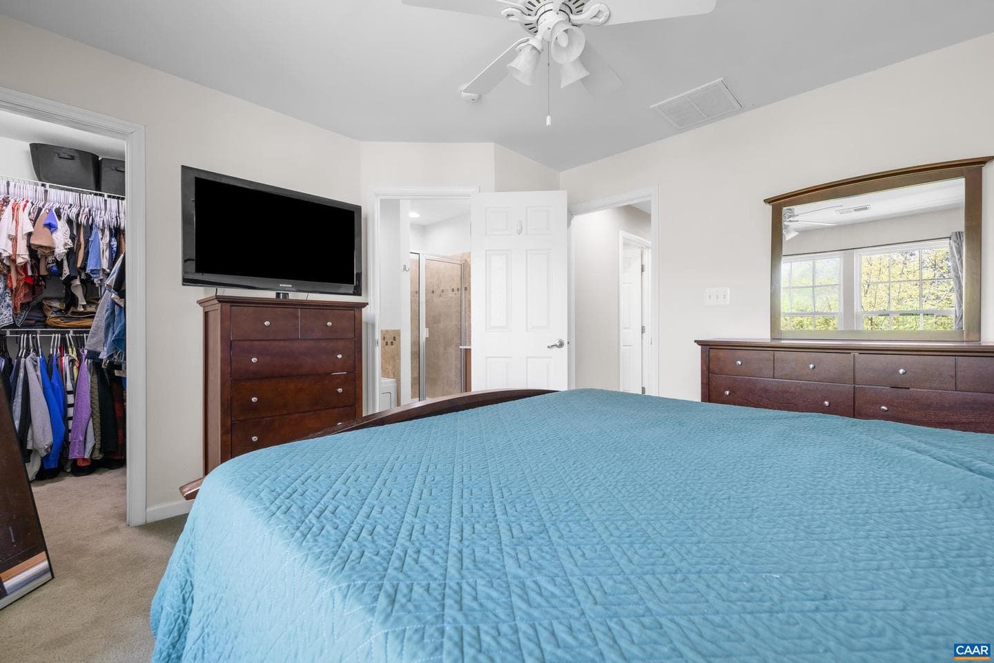 310 Patriot Way photo 32