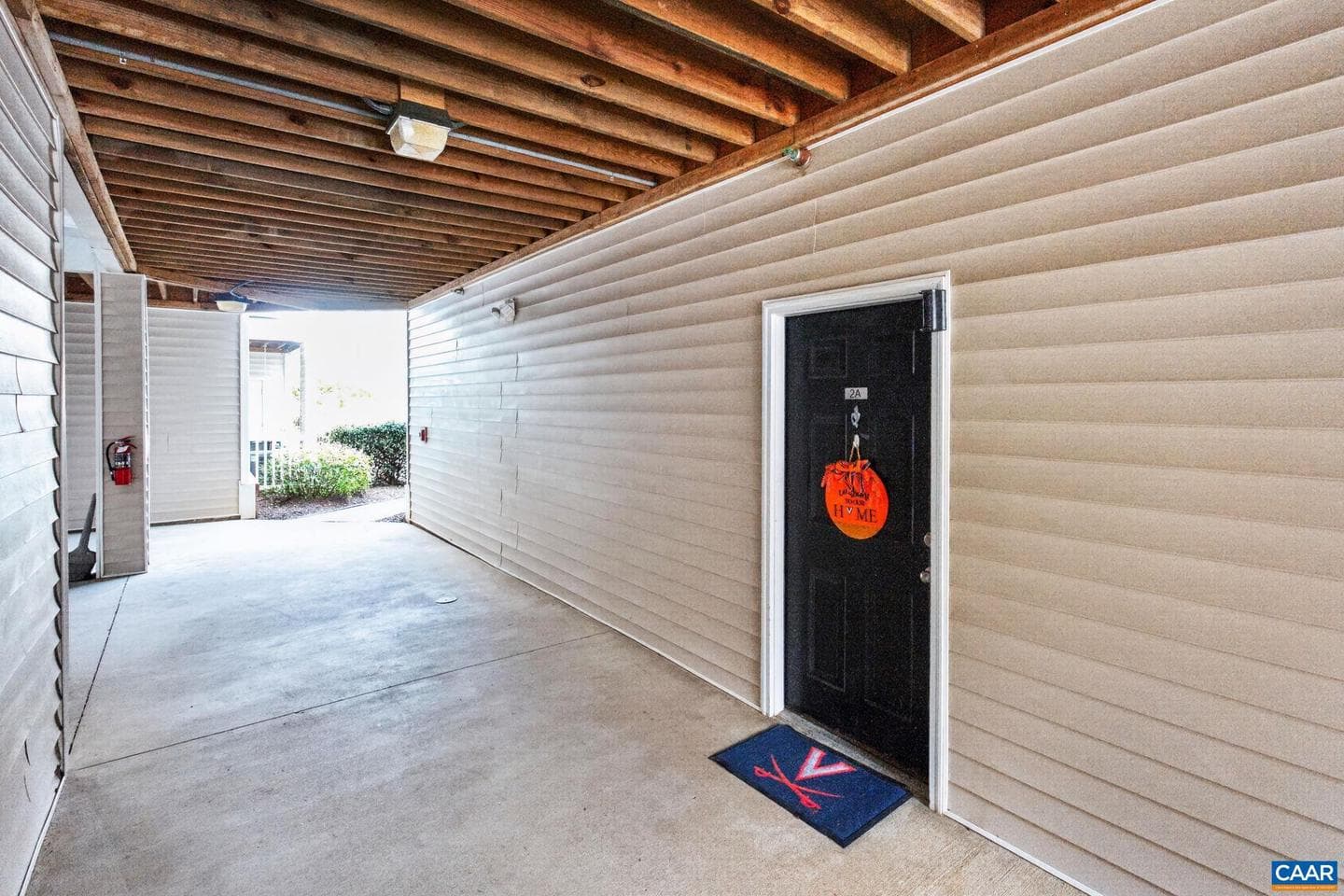 280 Riverbend Dr #2a photo 3