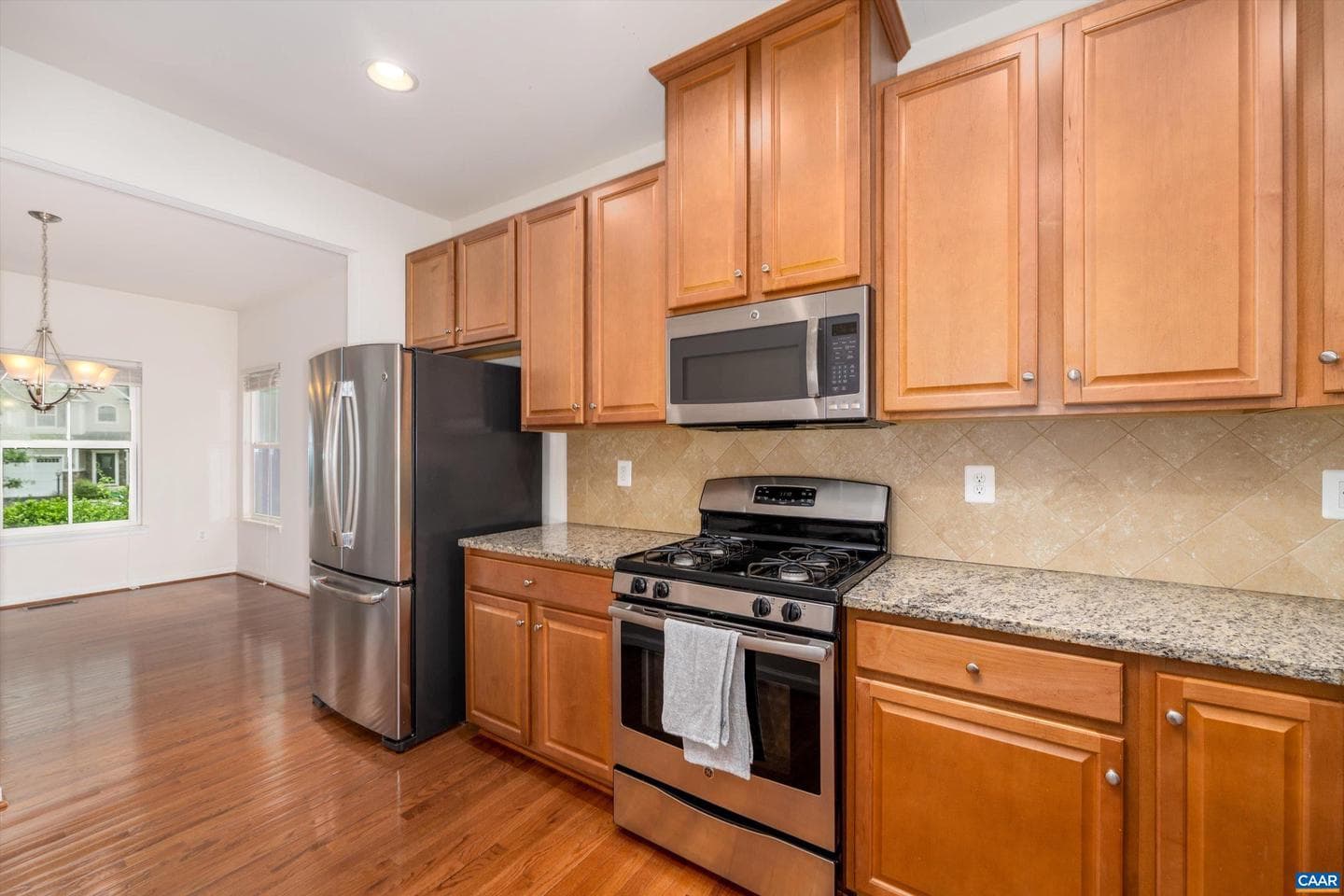 1549 Sawgrass Ct photo 12