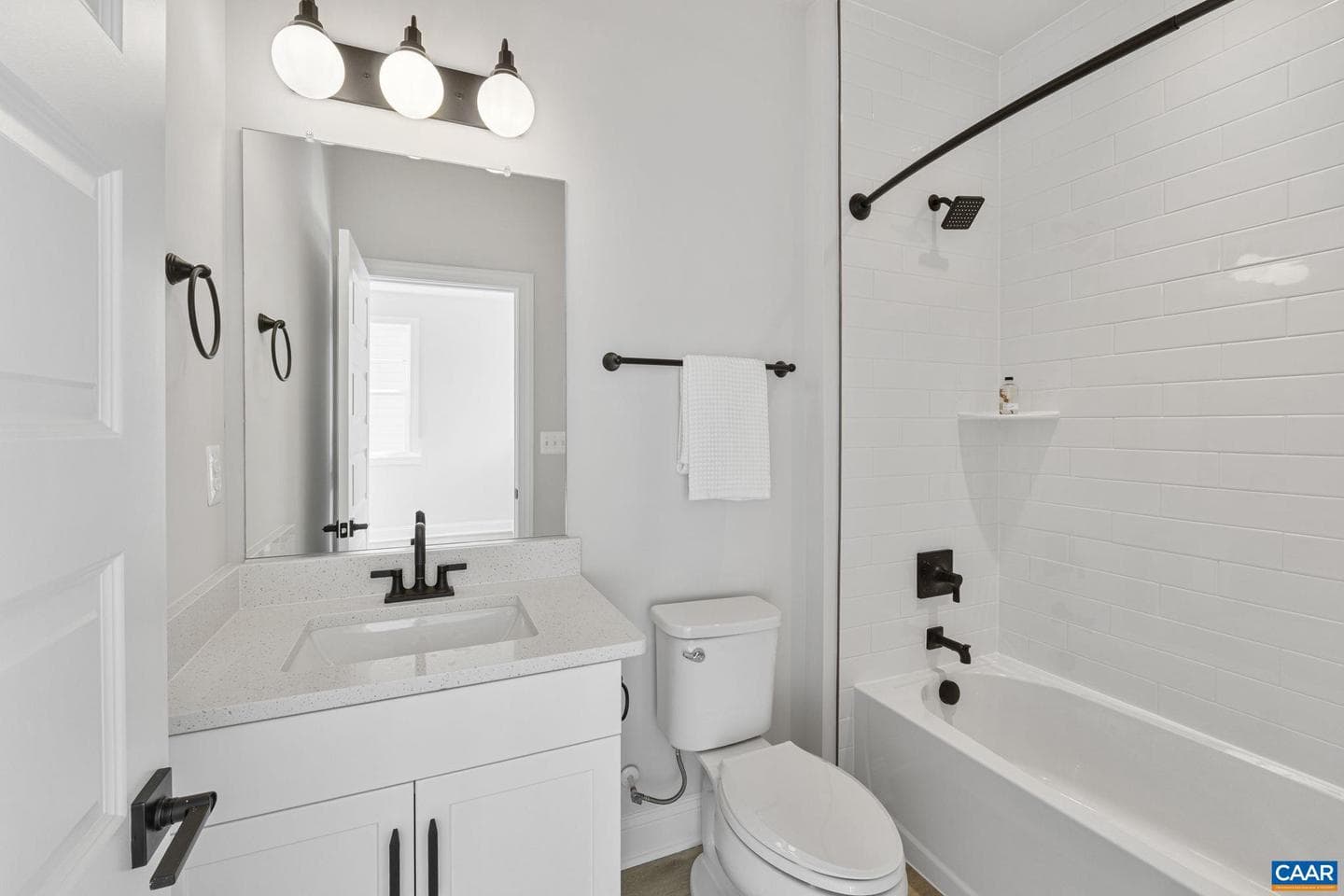 128a Marcella St photo 40