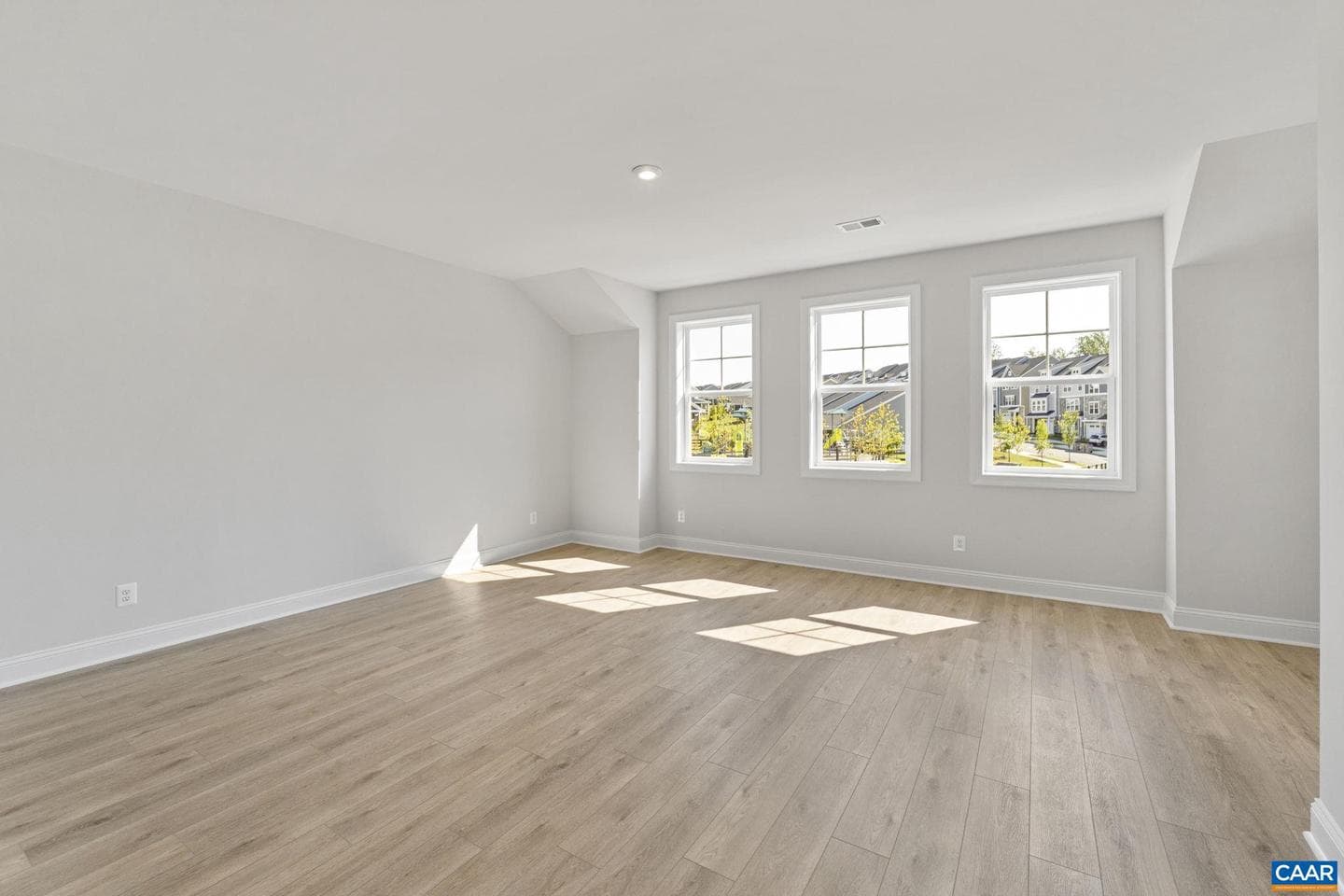 128a Marcella St photo 41