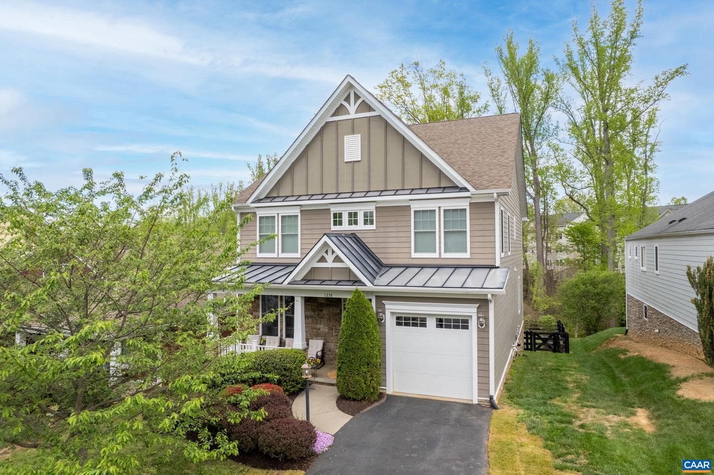 1238 Penfield Ln