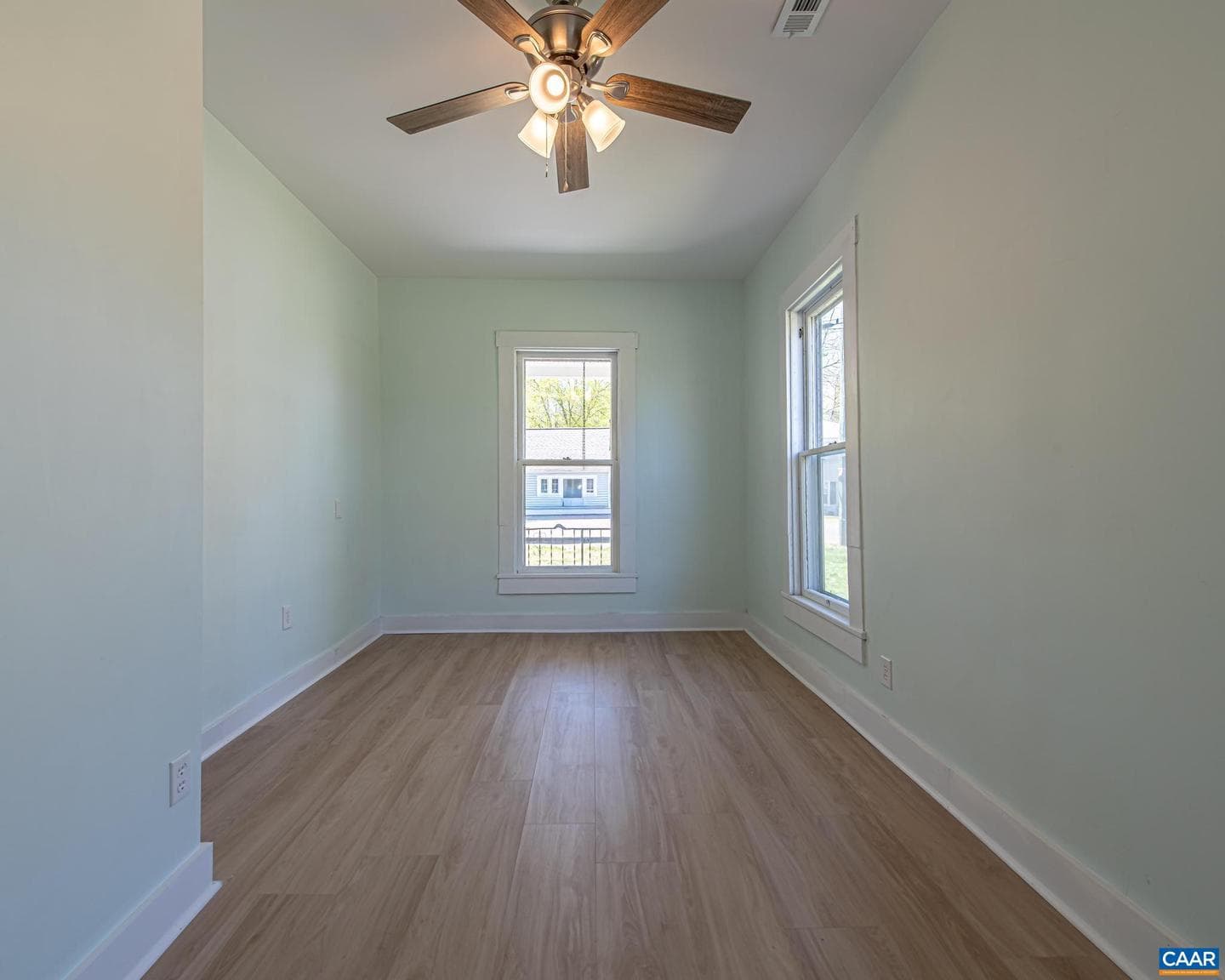 125 South St photo 19