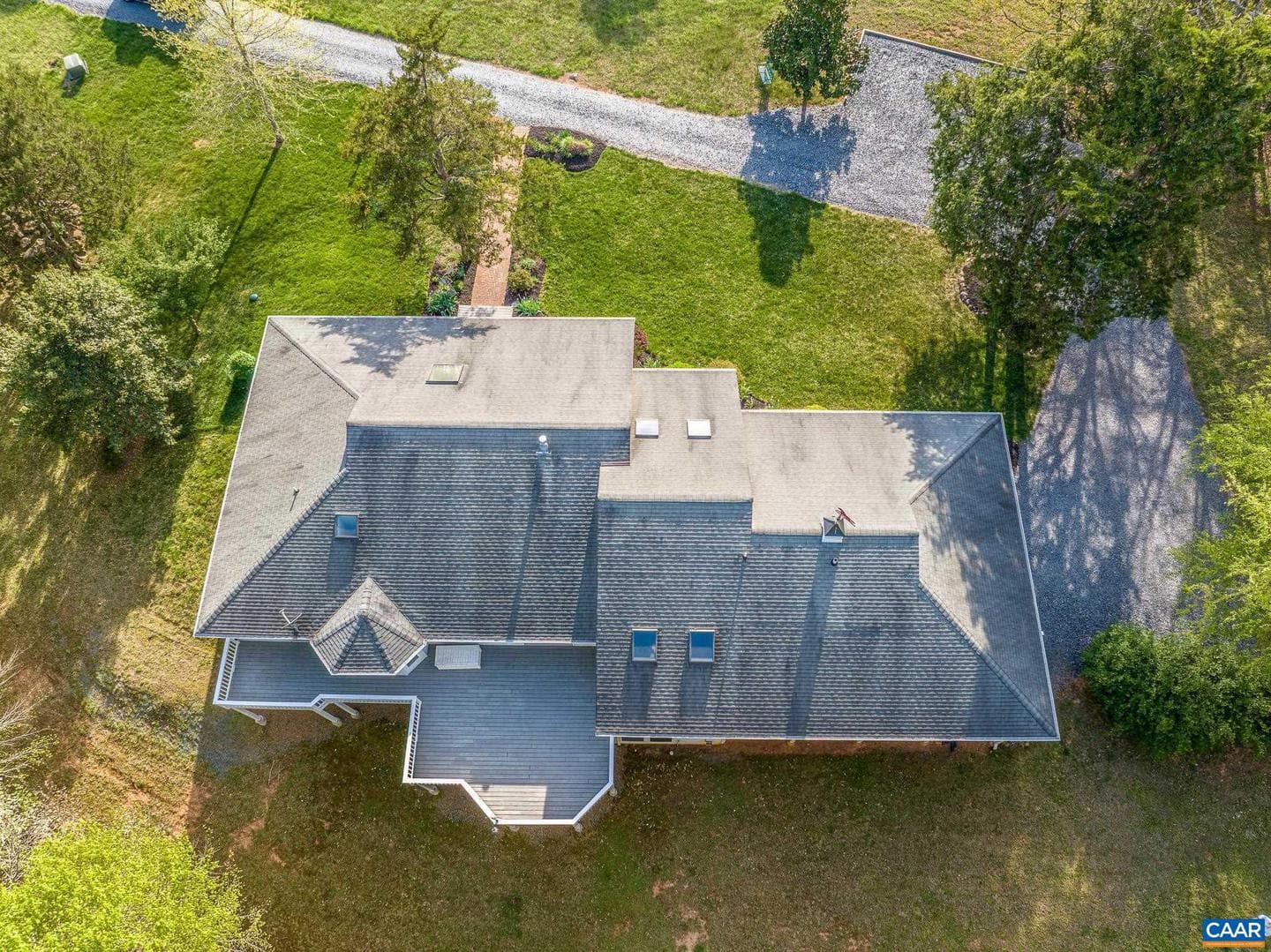 1089 Broken Island Rd photo 10