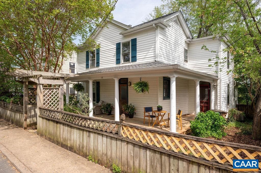 118 Goodman St photo 40