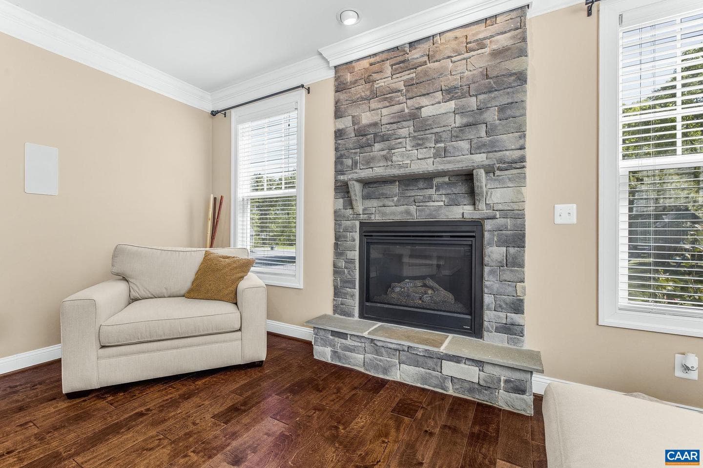1630 Victor Pl photo 29