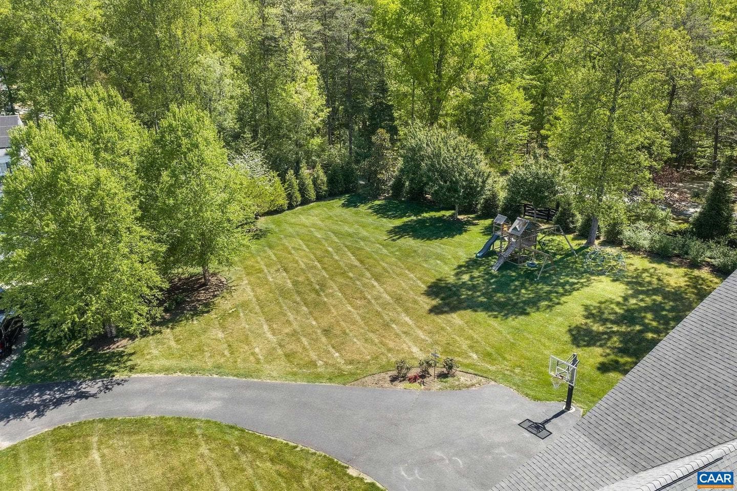 1630 Victor Pl photo 74