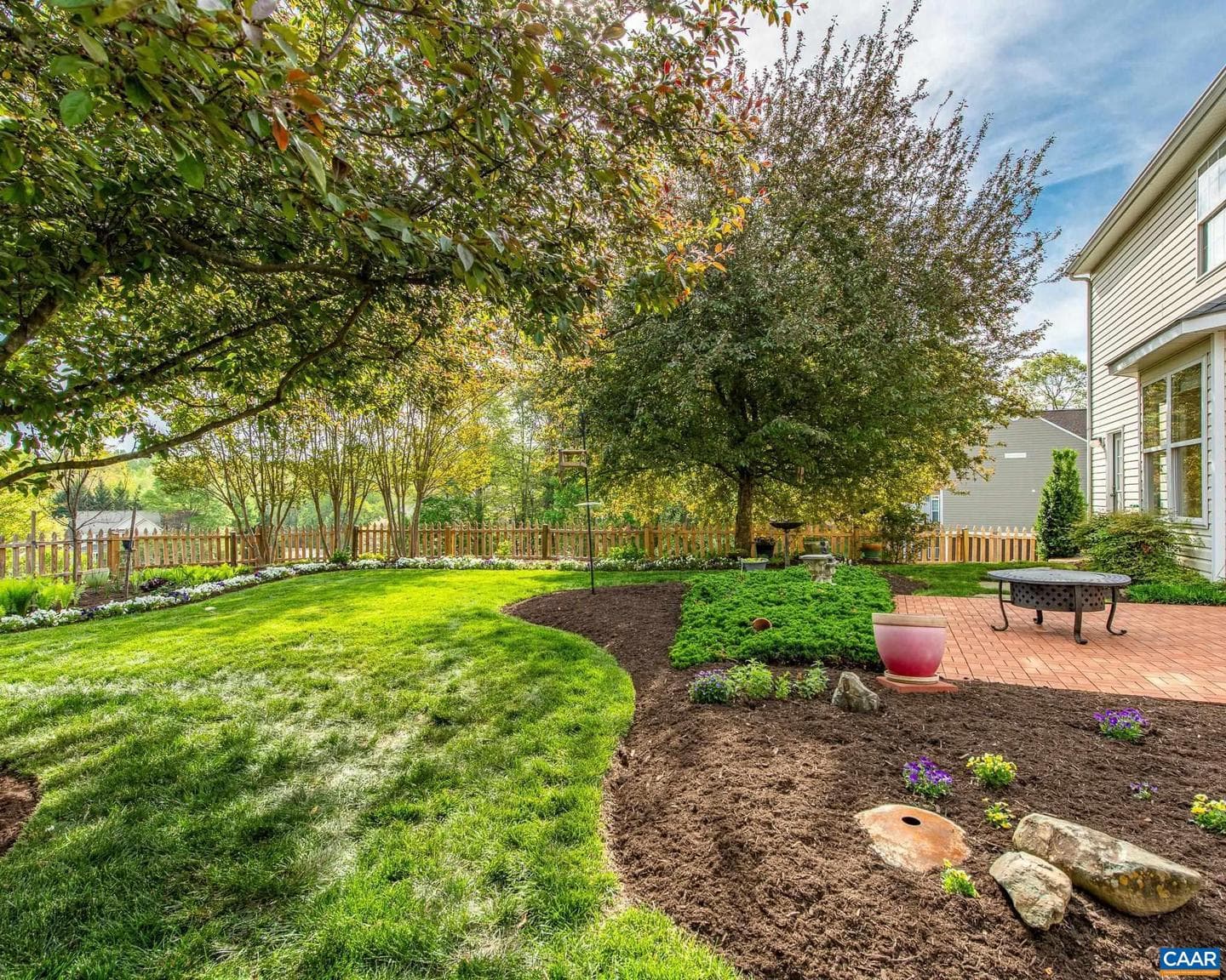 352 Leaping Fox Ct photo 10