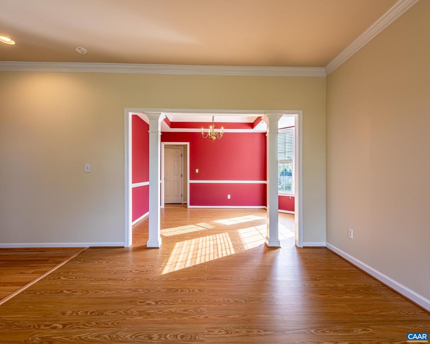 352 Leaping Fox Ct photo 17