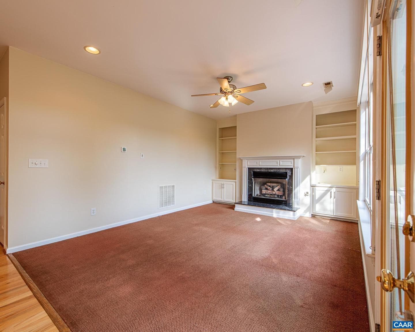 352 Leaping Fox Ct photo 22