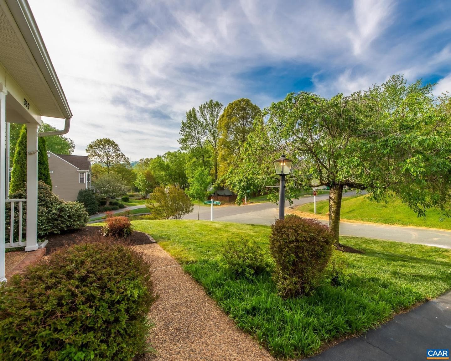 352 Leaping Fox Ct photo 7