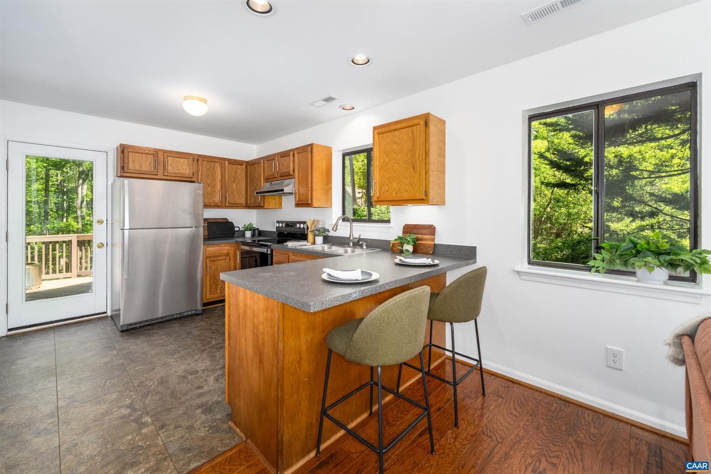 220 Homestead Ln photo 14