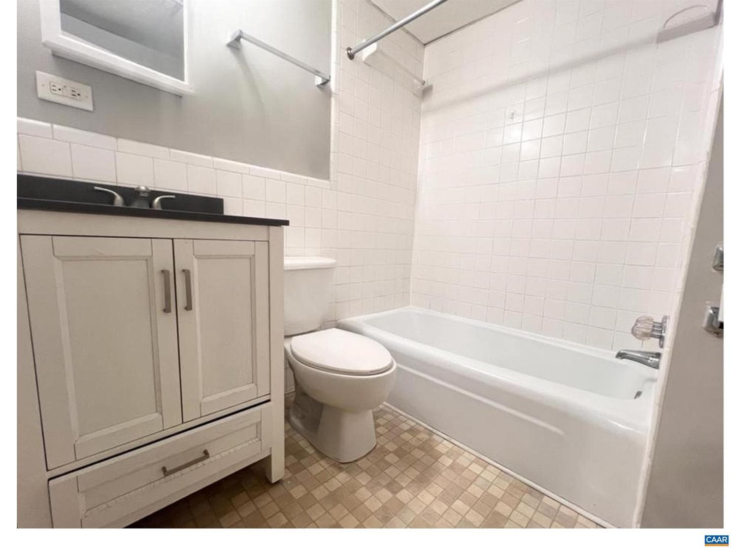 1800 Jefferson Park Ave #62 photo 9