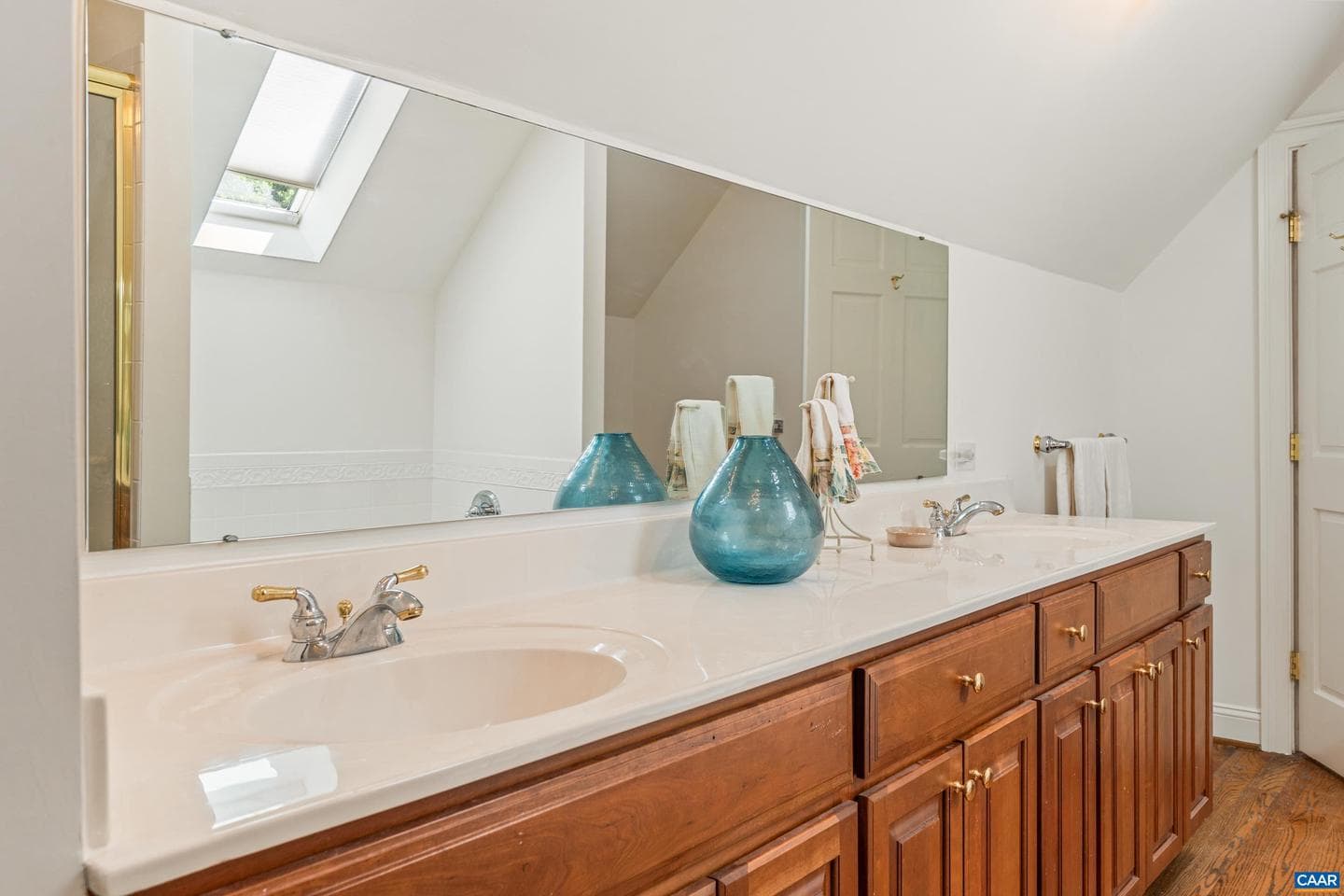 1126 Marion Dr photo 35