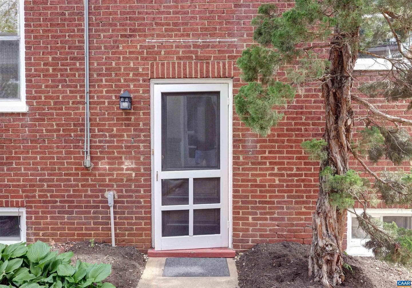 620 Ridge St photo 31