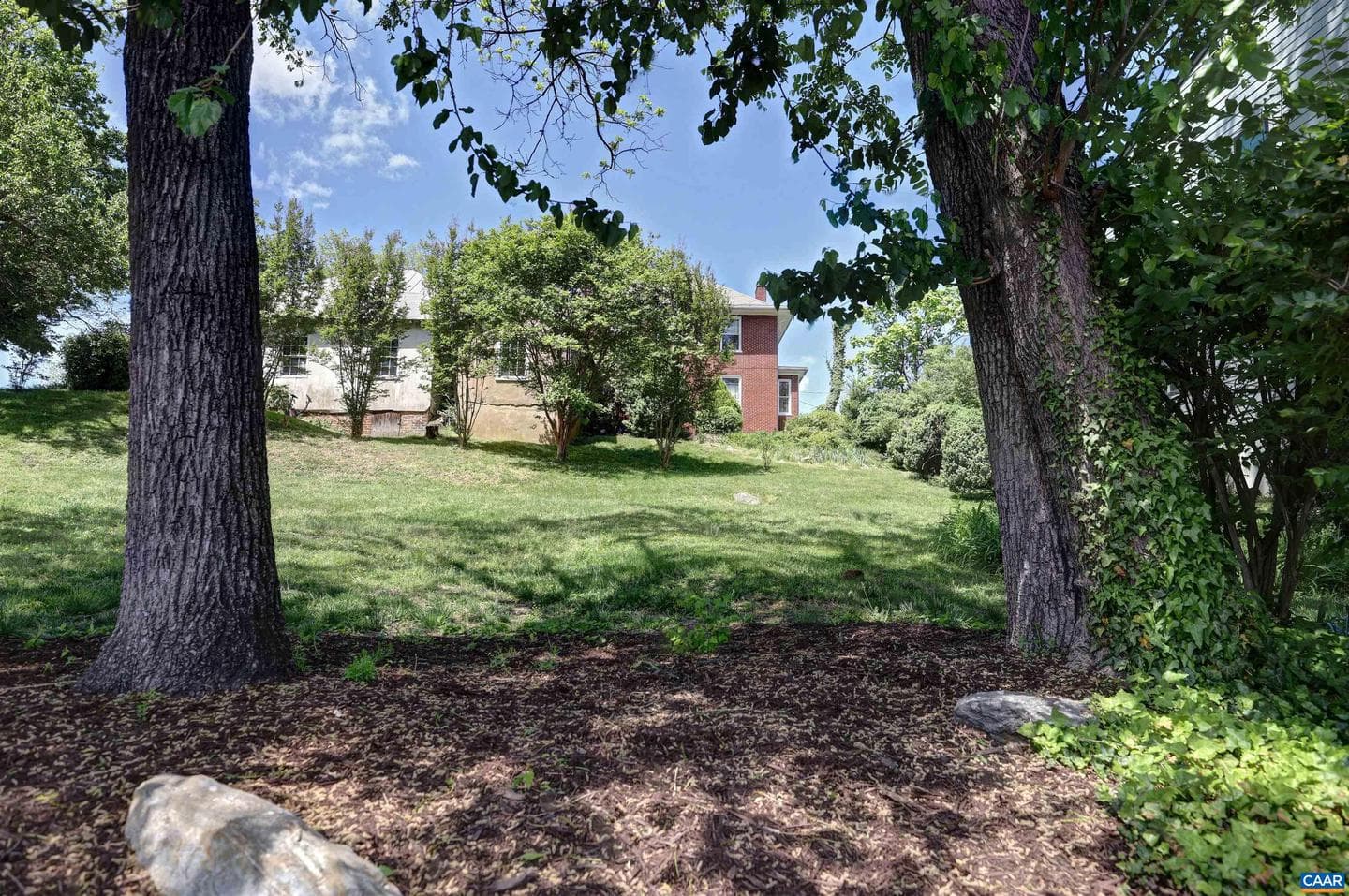 620 Ridge St photo 48