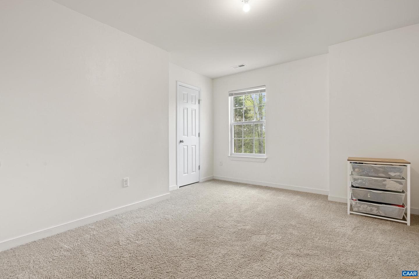 87 Barnaby Rd photo 32