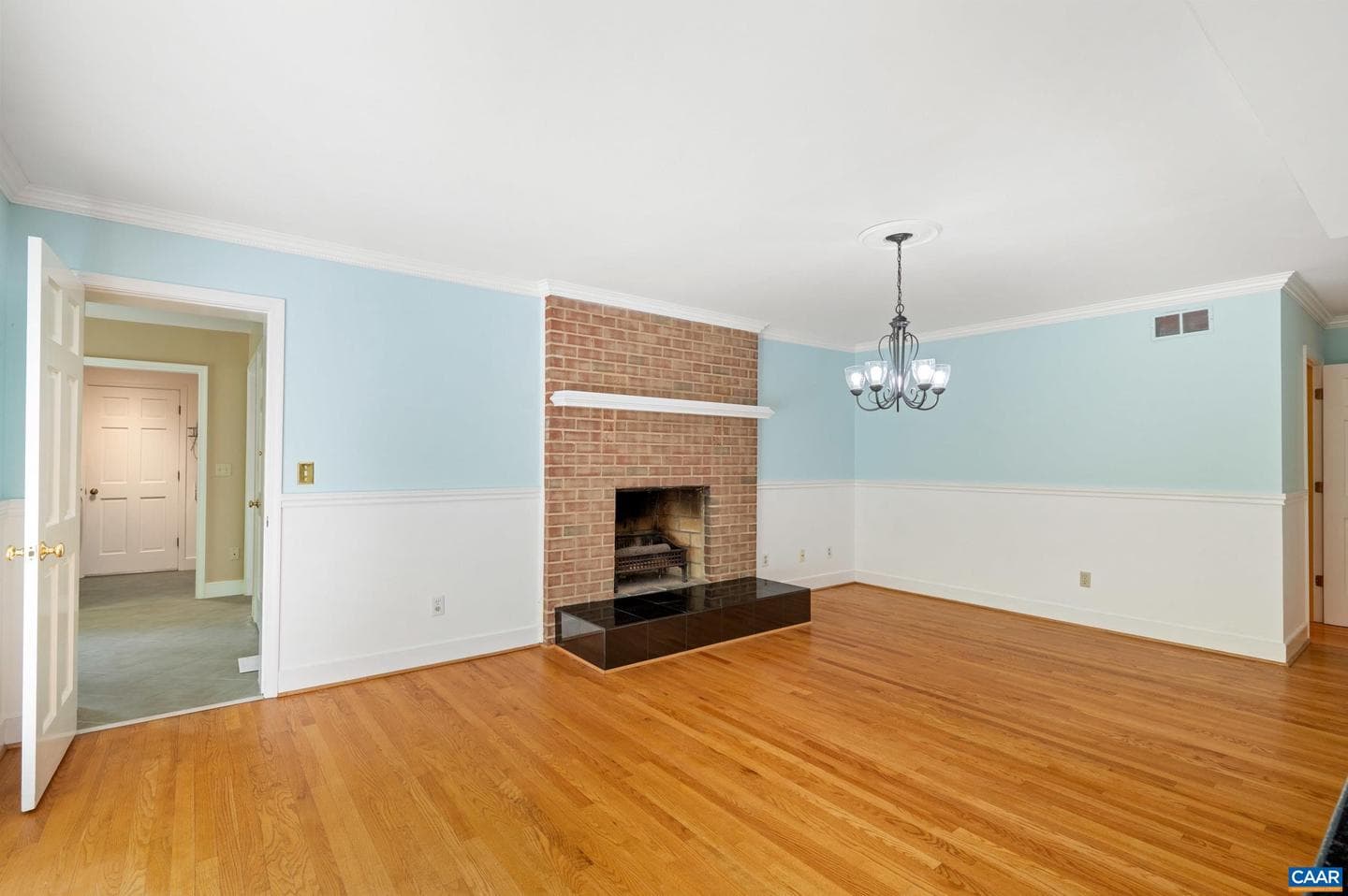 165 Walnut Ln photo 17