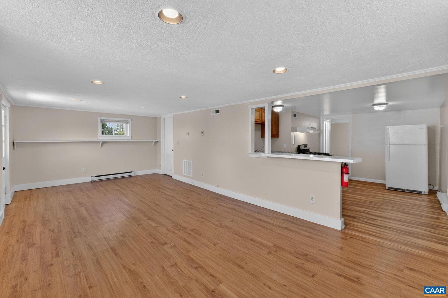 511 Stonehenge Ave photo 25