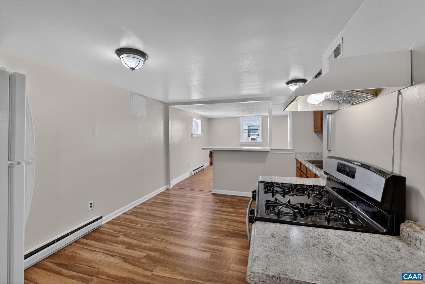 511 Stonehenge Ave photo 29