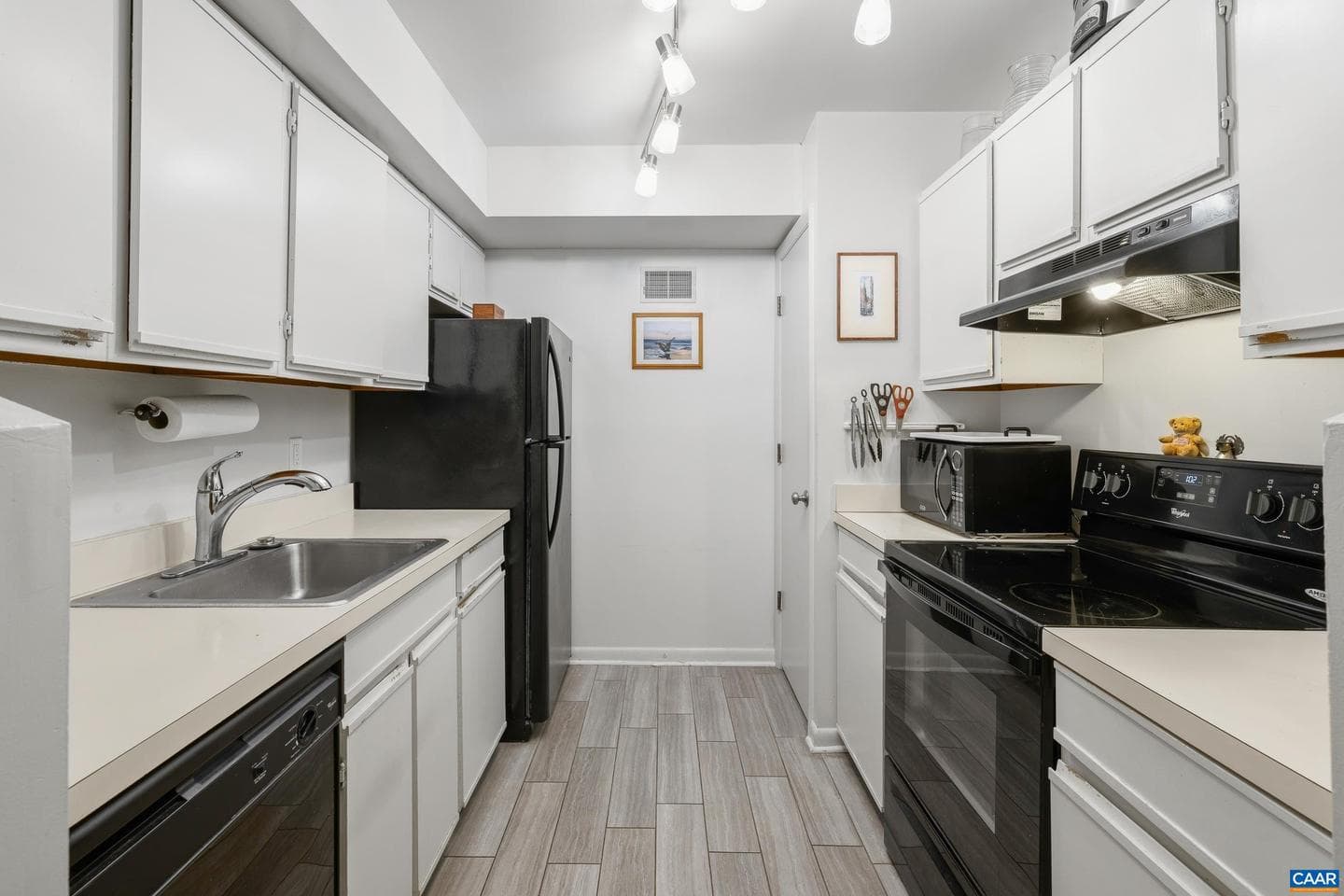 103 Turtle Creek Rd #1 photo 12