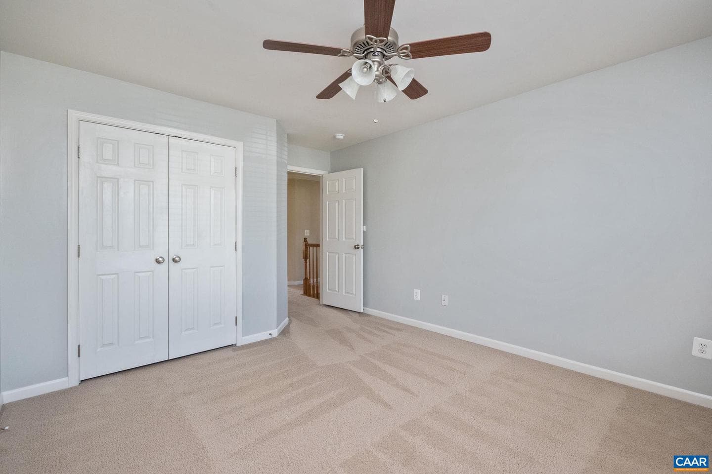 66 Elizabeth Dr photo 28