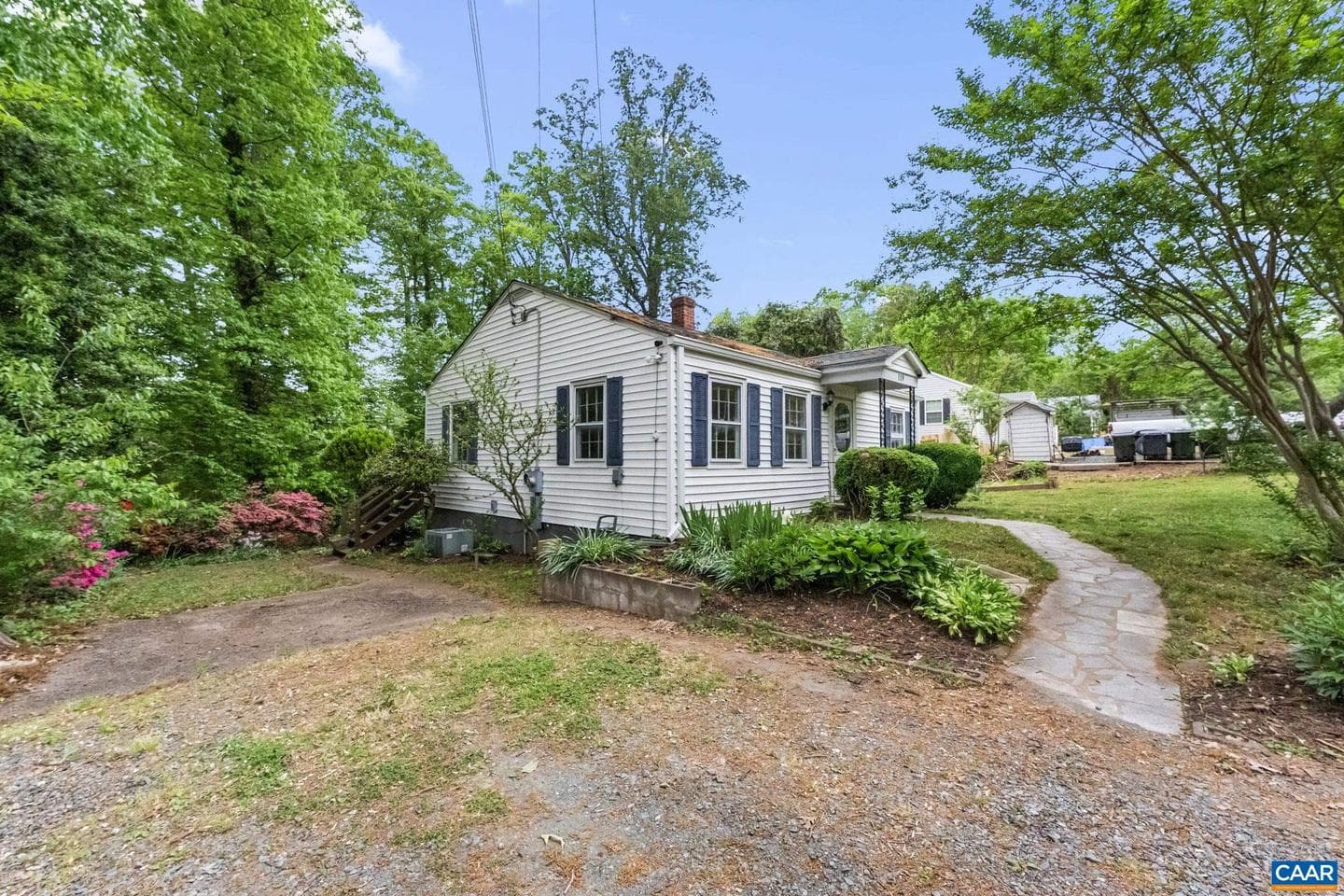119 West Park Dr photo 3