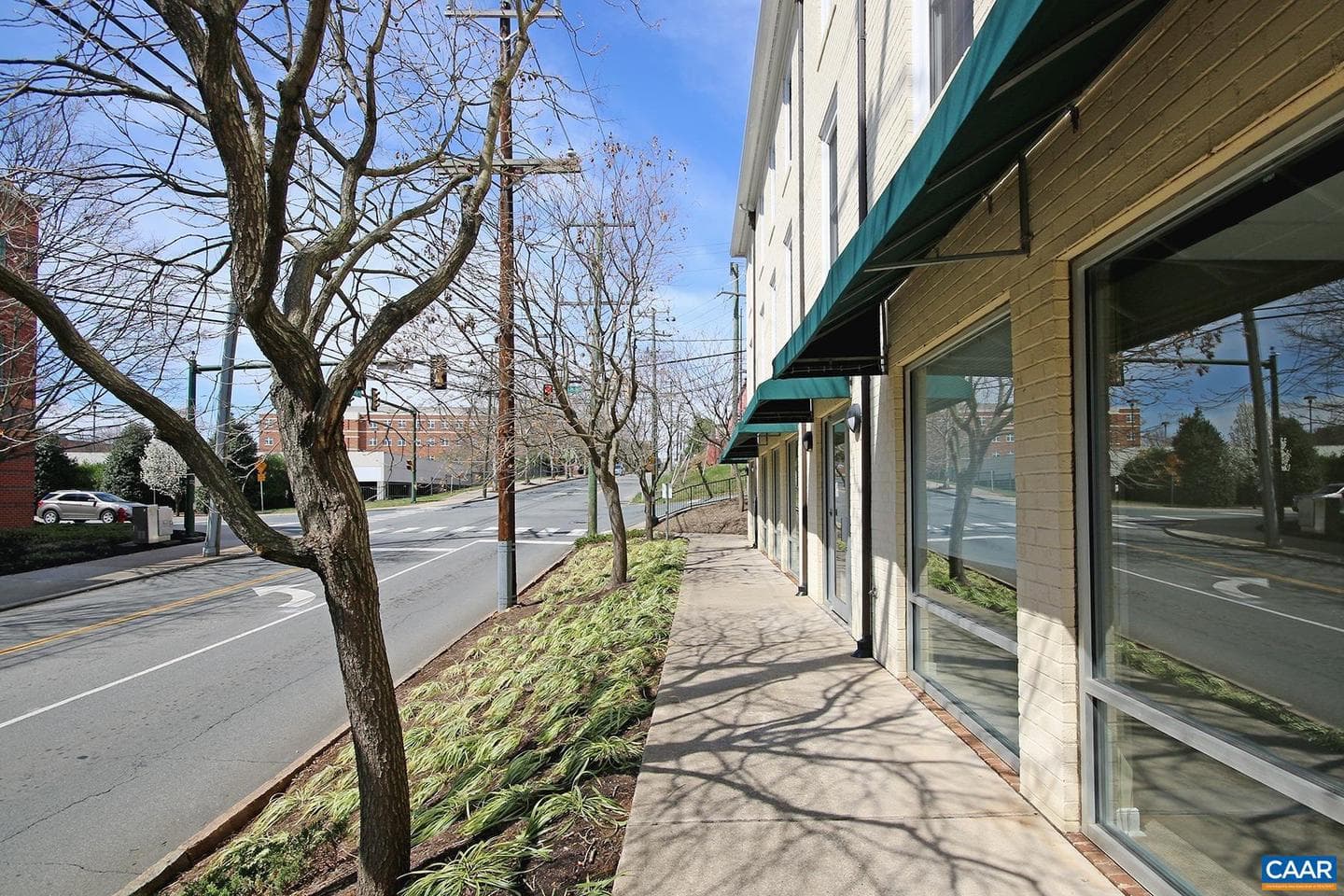 1001 E Market St #1 photo 4