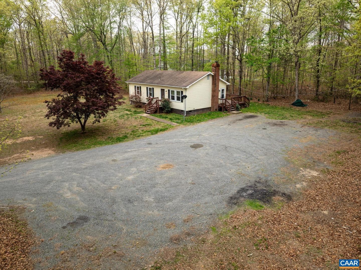 4586 Spotswood Trl photo 3
