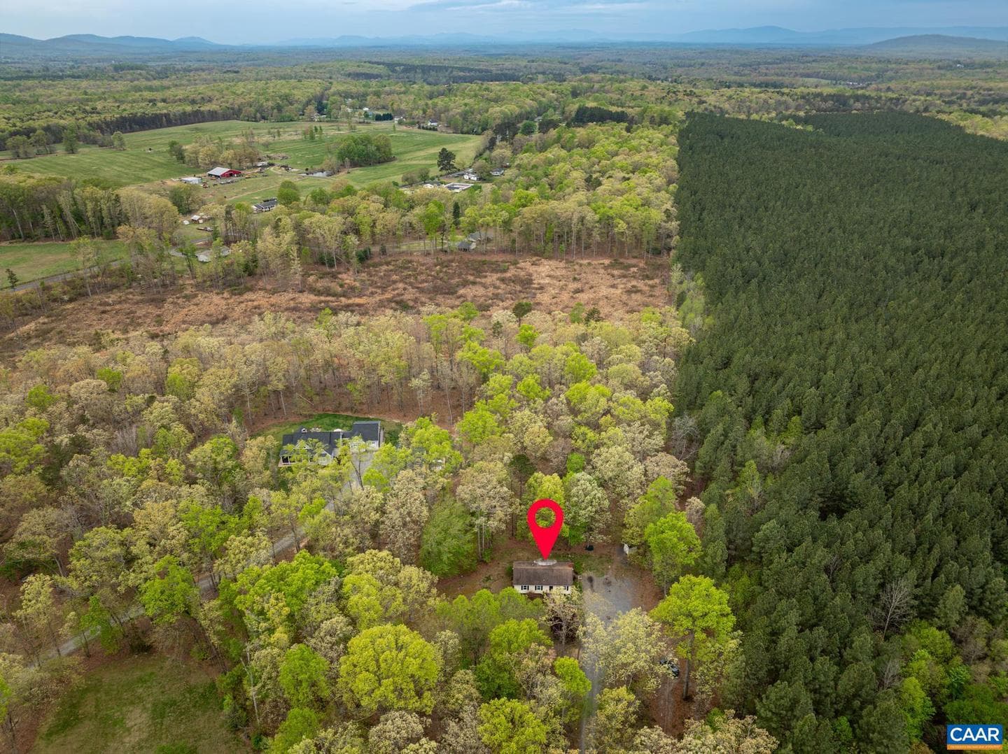 4586 Spotswood Trl photo 7