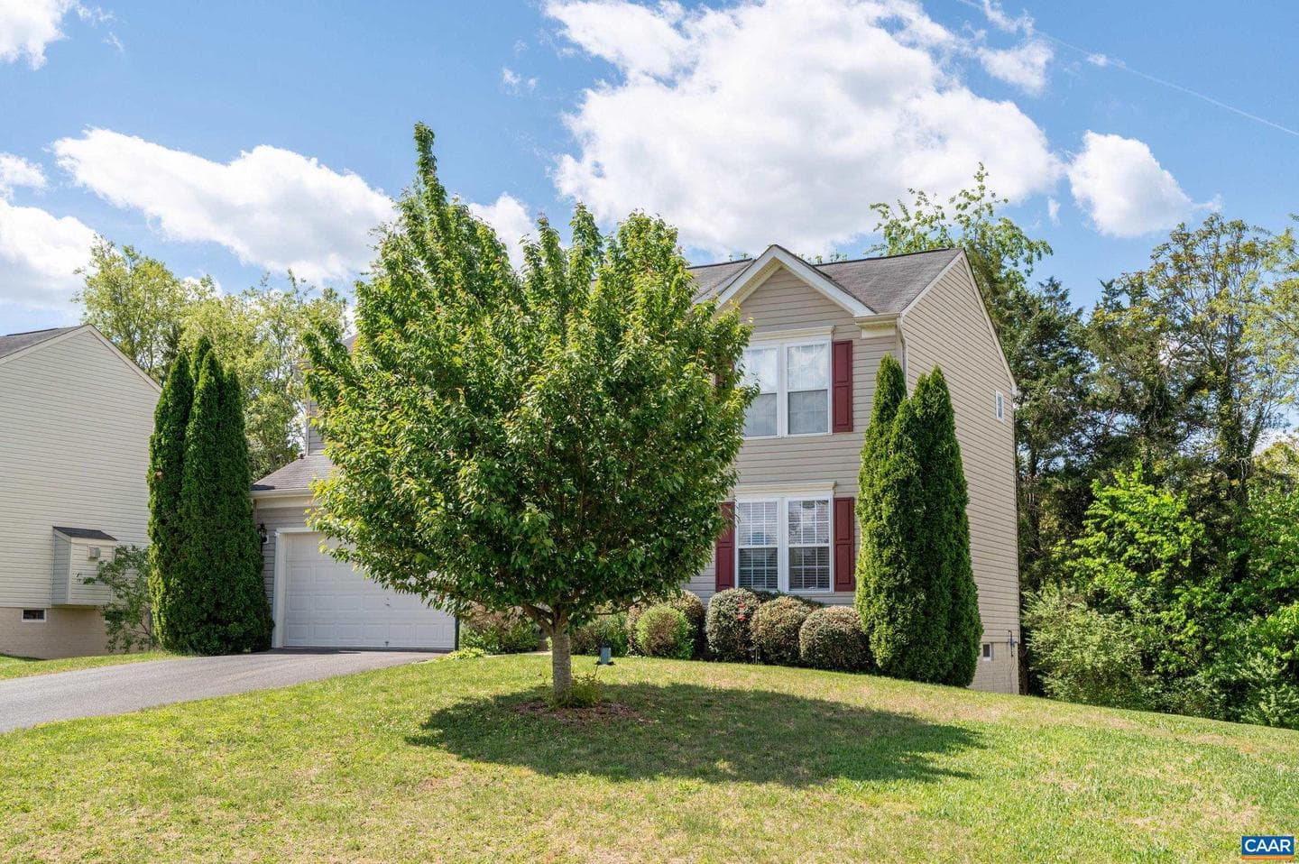 10129 Spring Dr photo 4
