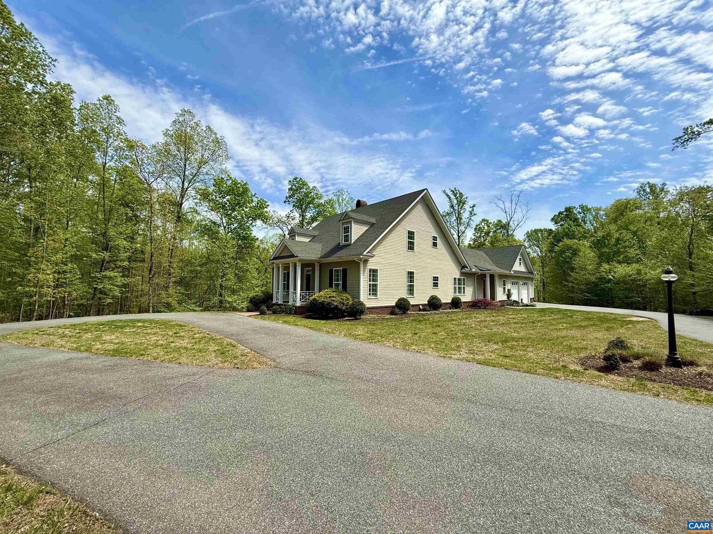 1025 E Pelham Dr photo 48