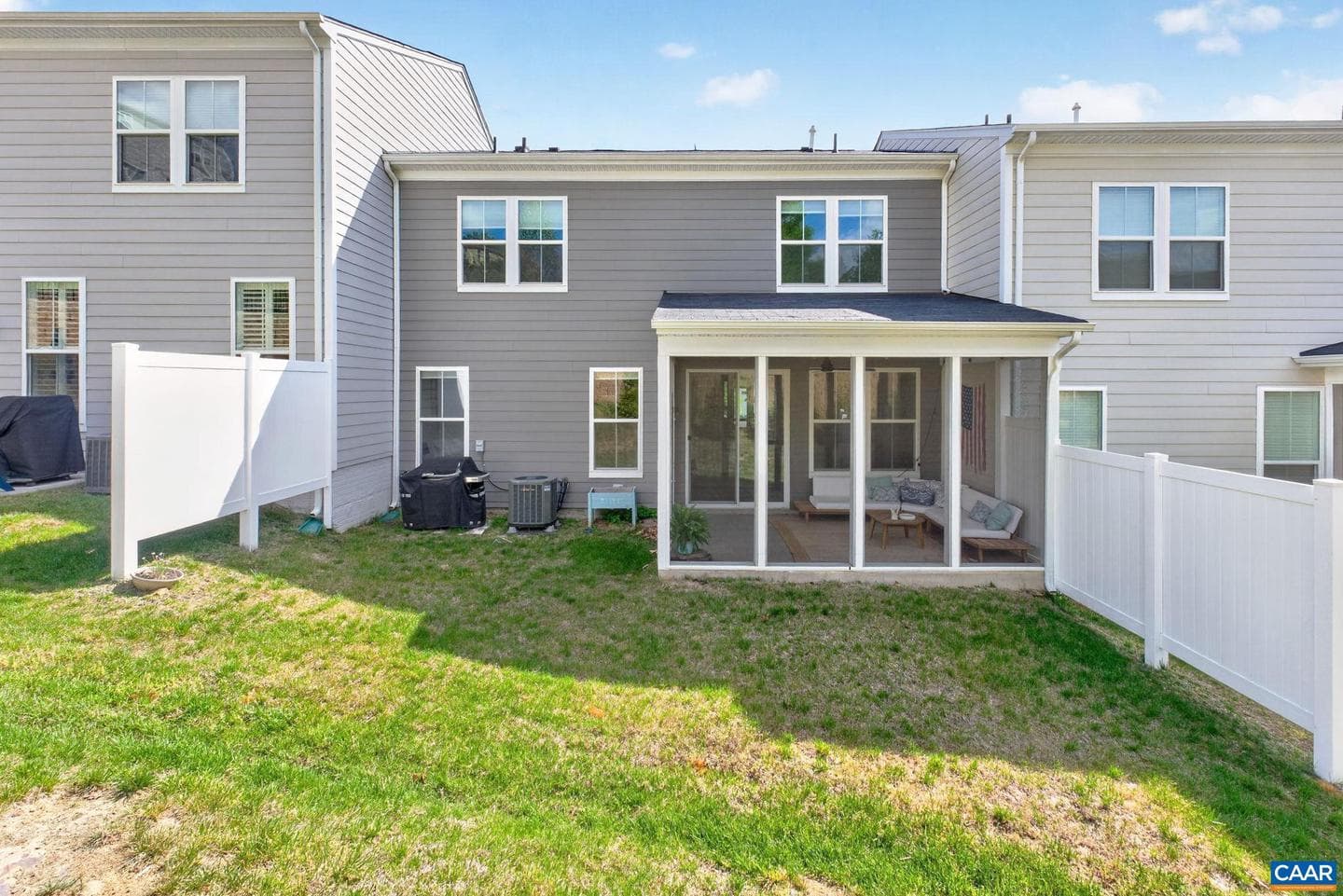 4738 Loyola Way photo 24