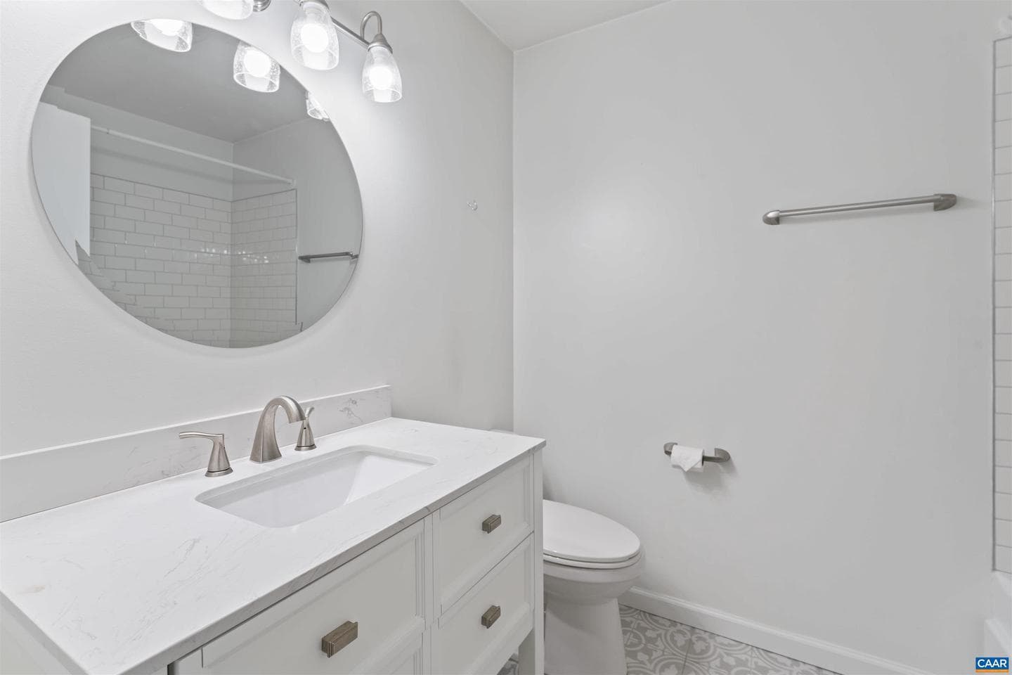 279 Tennis Dr photo 18