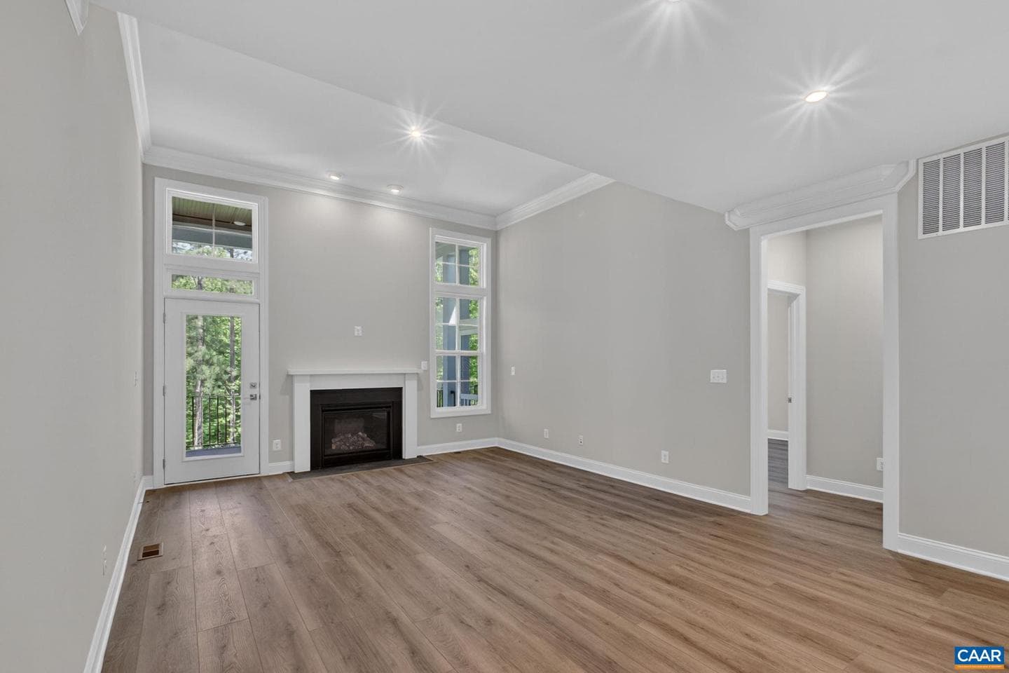1392 Marcella St photo 18