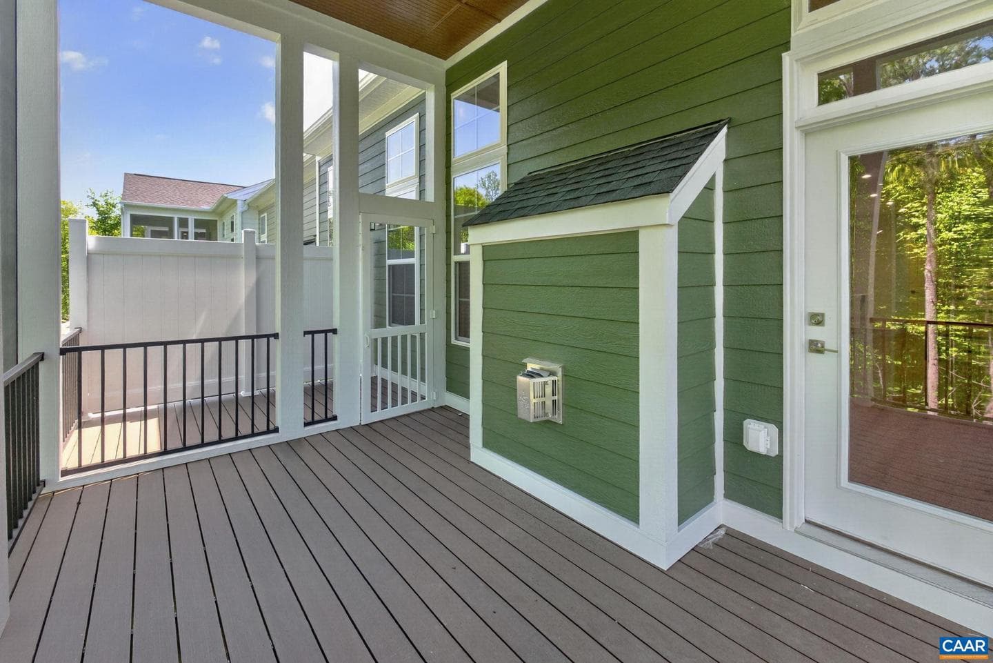 1392 Marcella St photo 21