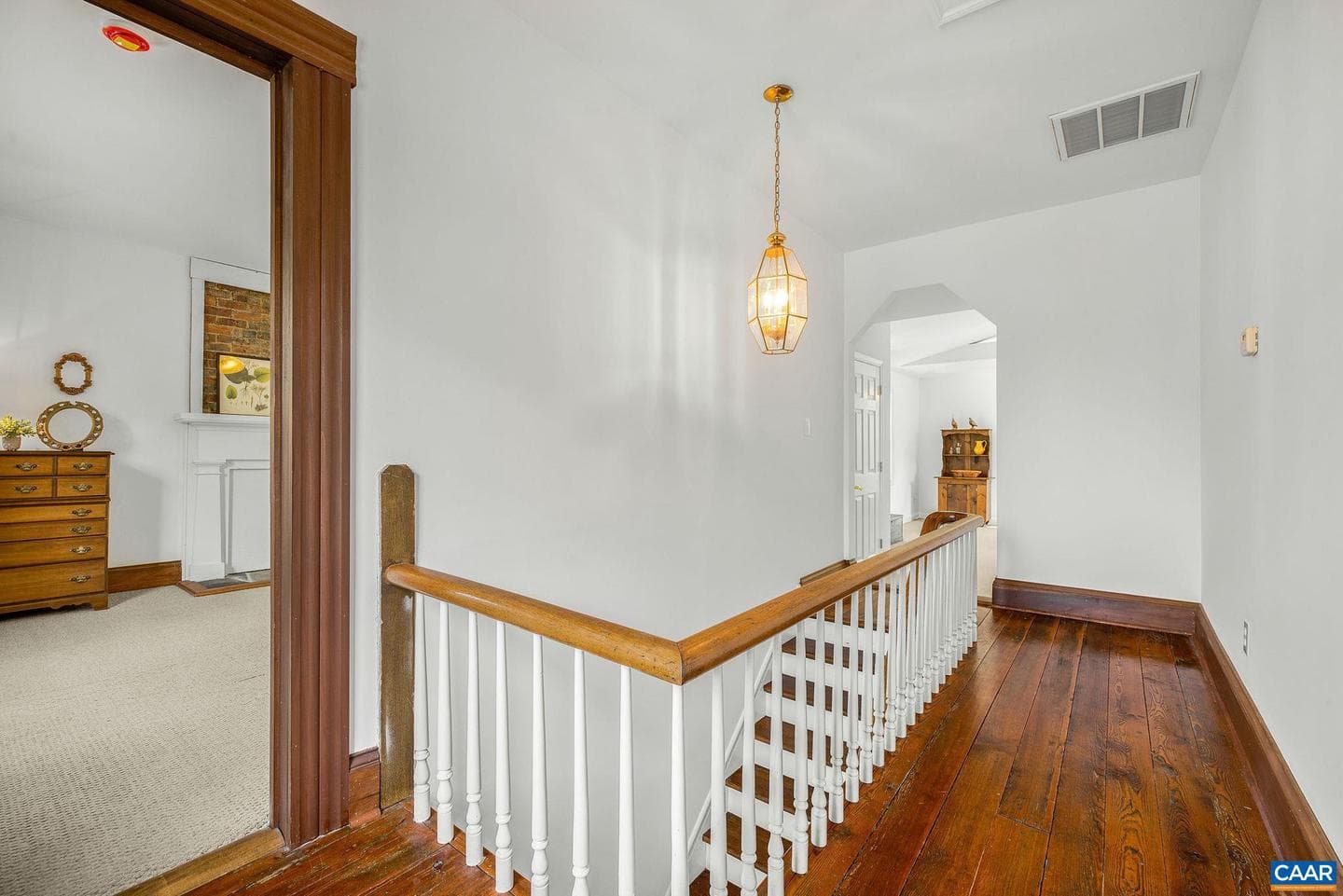 321 East St photo 41