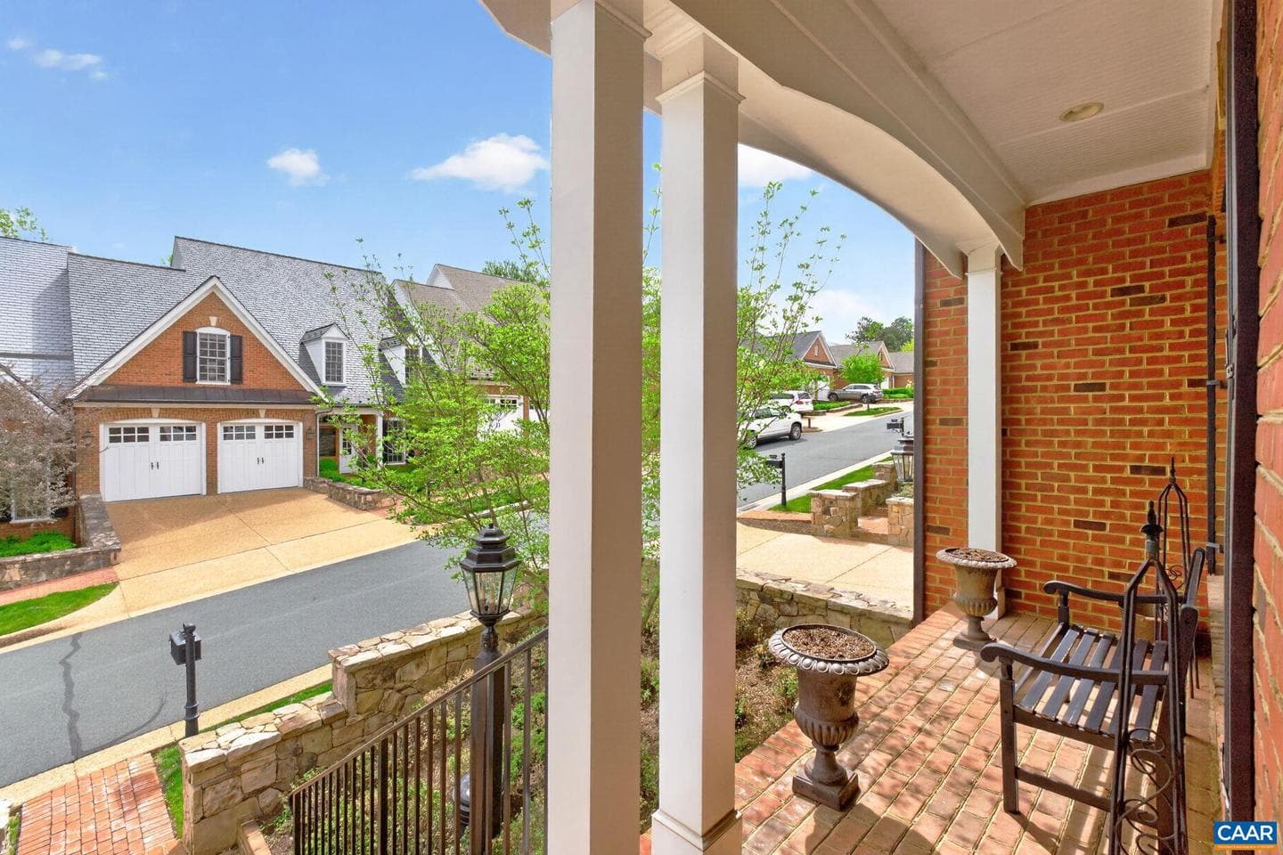 841 Colridge Dr photo 3