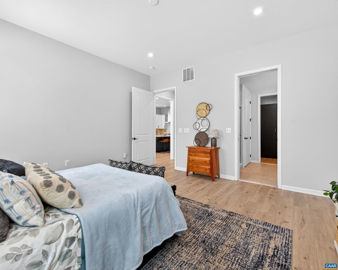 4746 Loyola Way photo 36