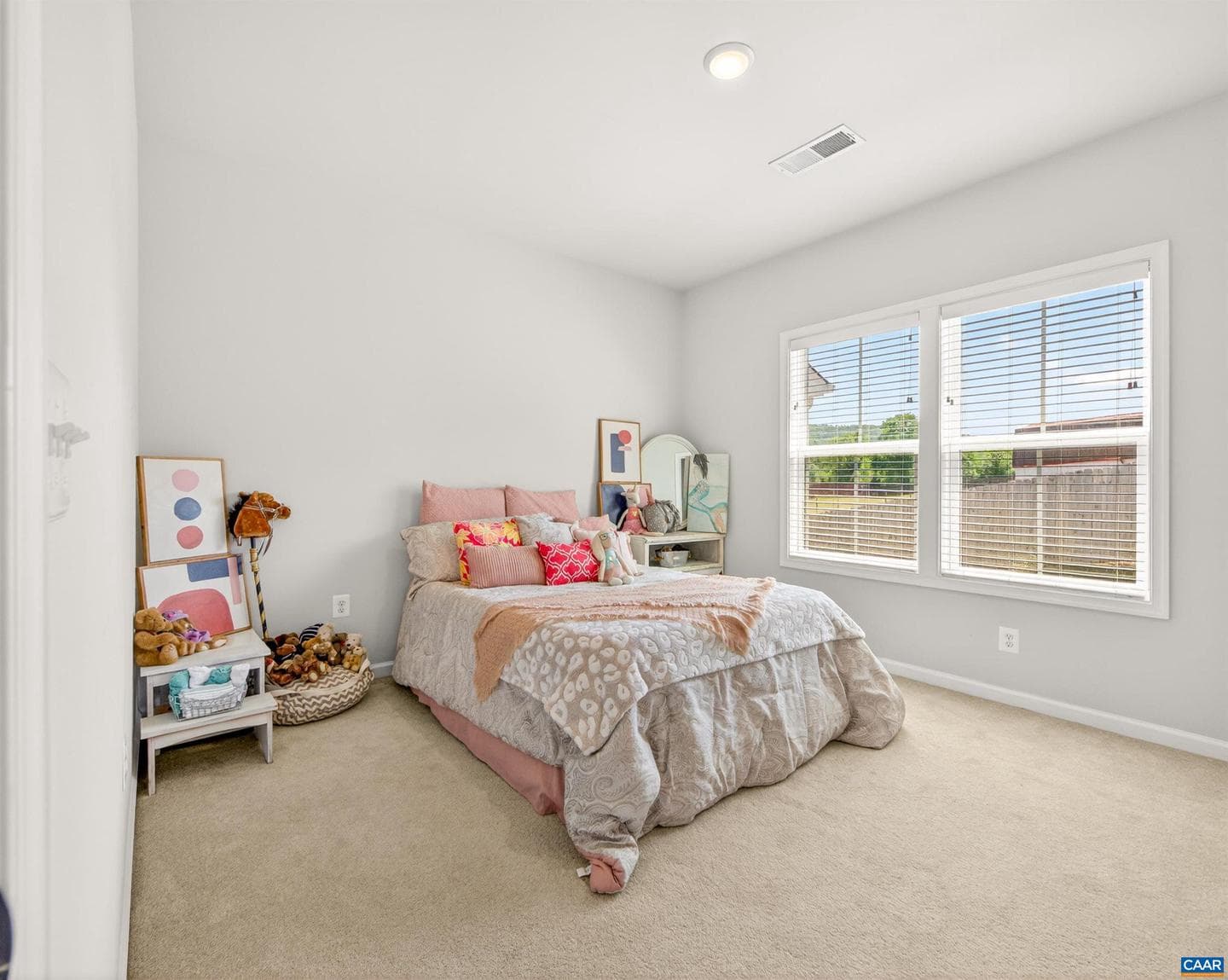 4746 Loyola Way photo 55