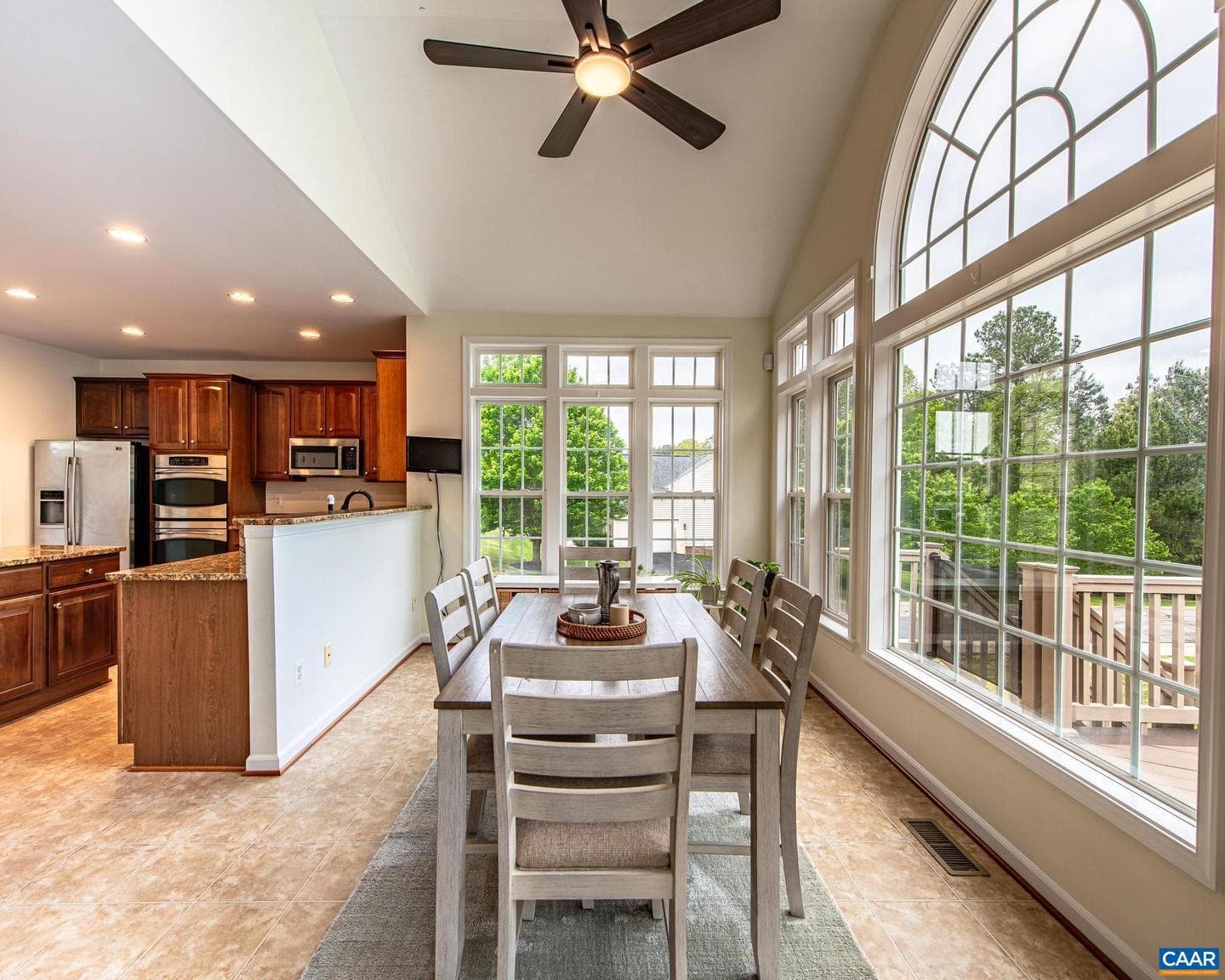 9 Laurel Oak Ct photo 10
