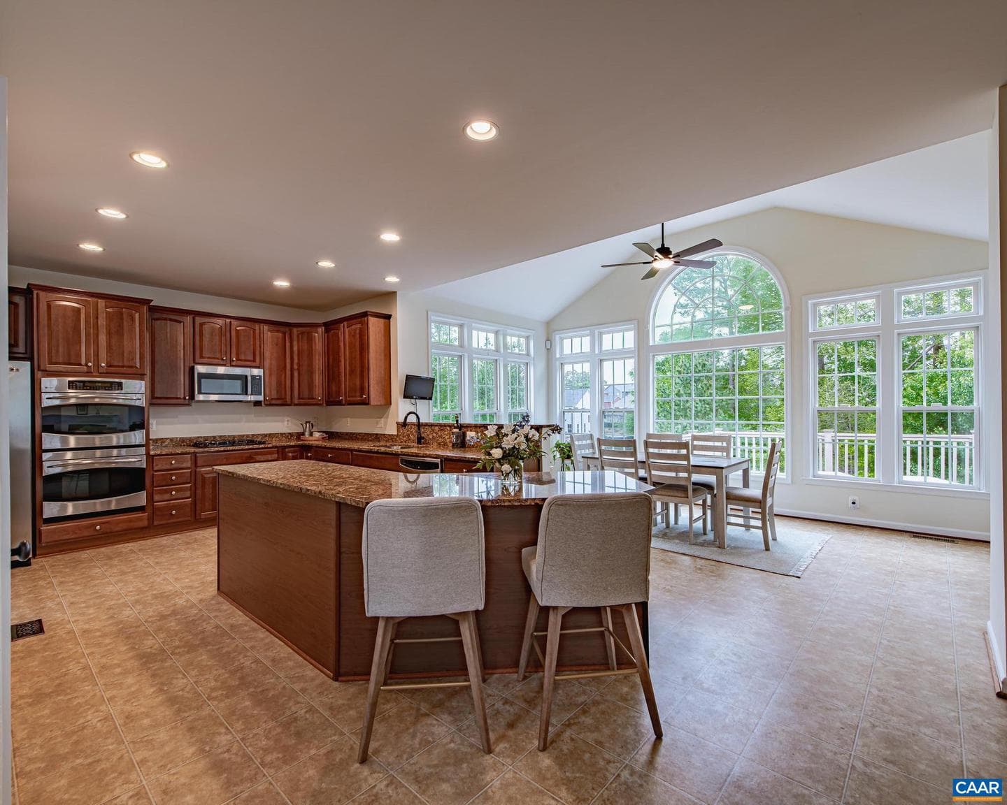 9 Laurel Oak Ct photo 6