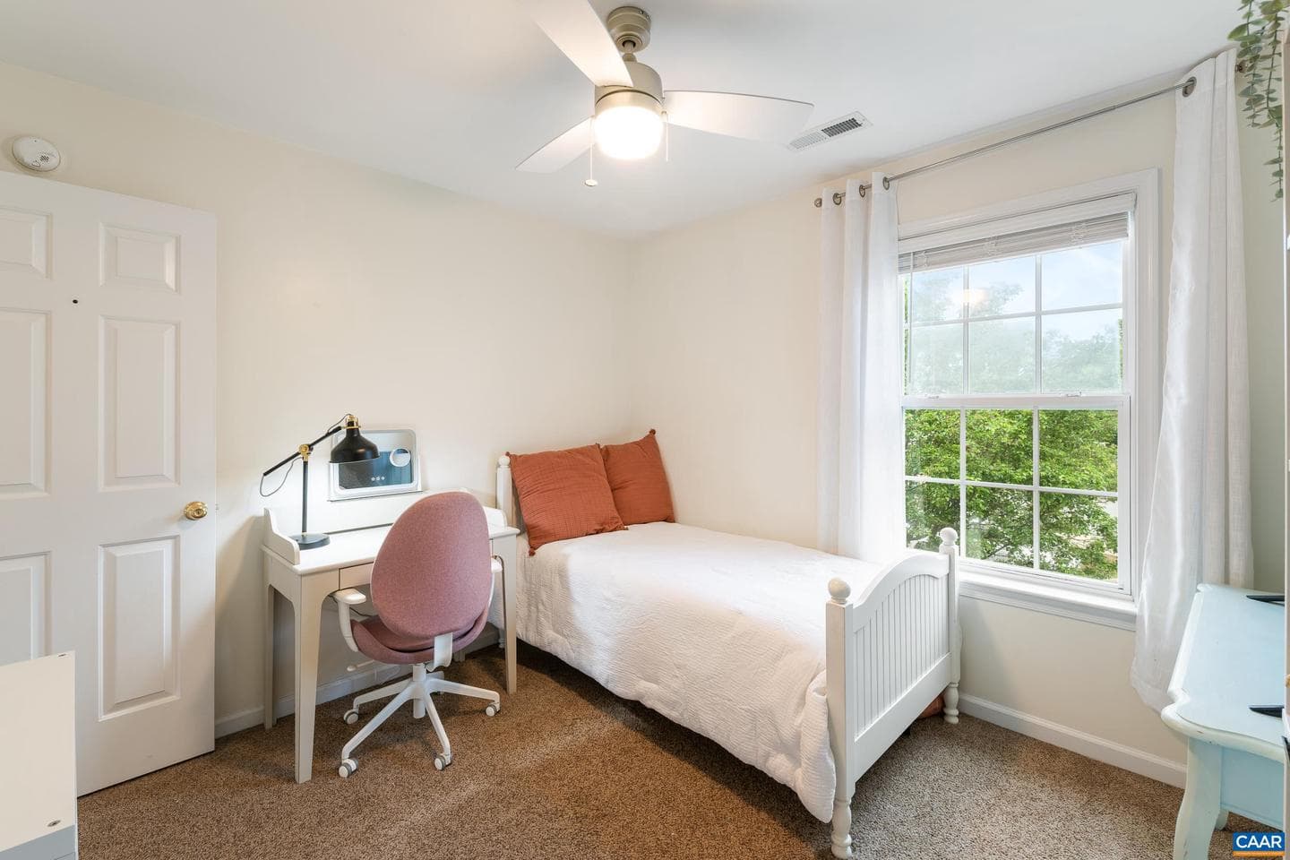 2440 Bargamin Orchard Ln photo 29