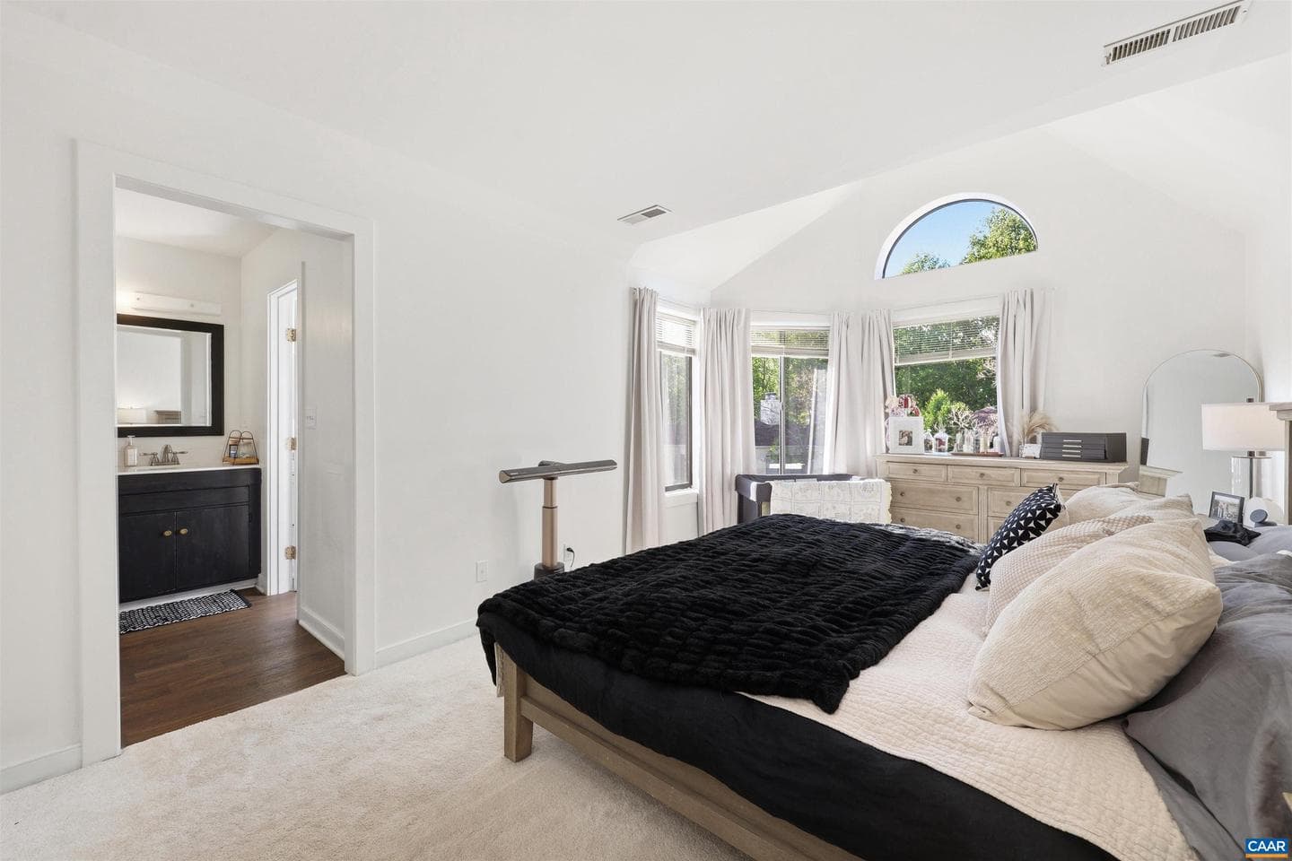 1241 Chatham Rdg photo 20