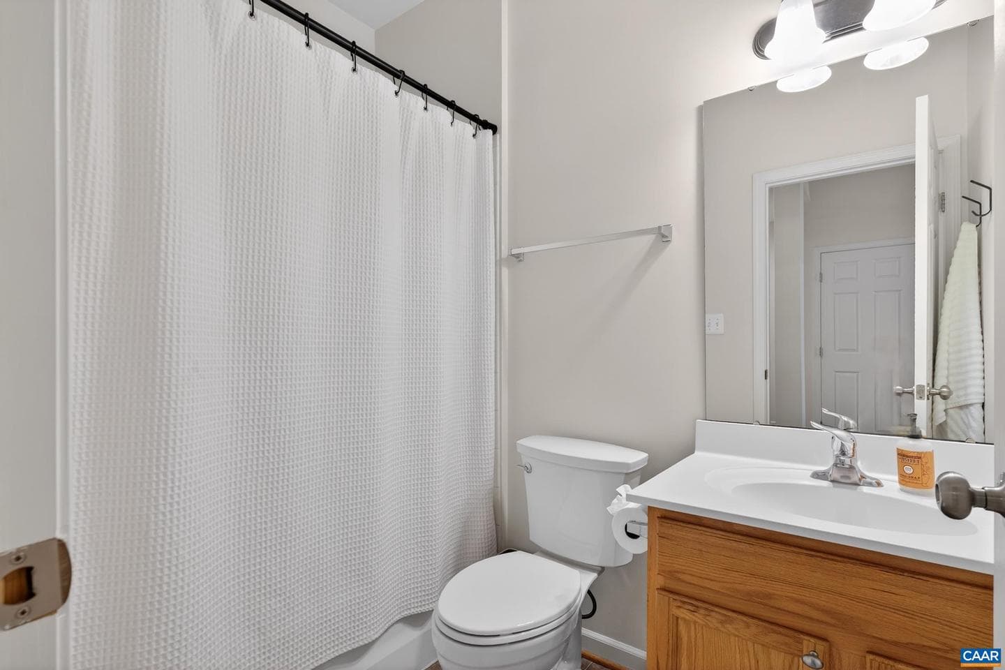 2417 Abington Dr photo 26