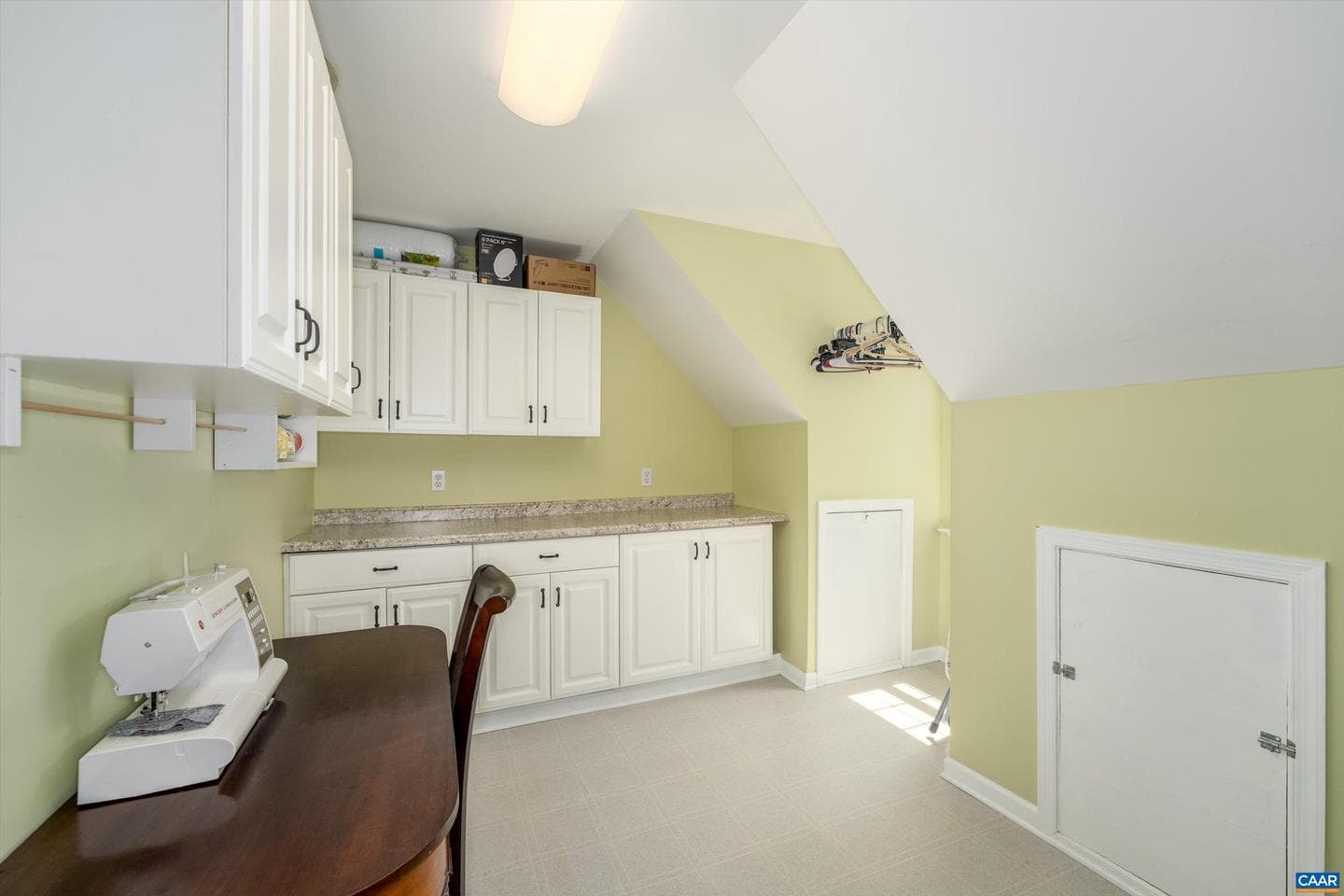 100 Campbell Rd photo 54