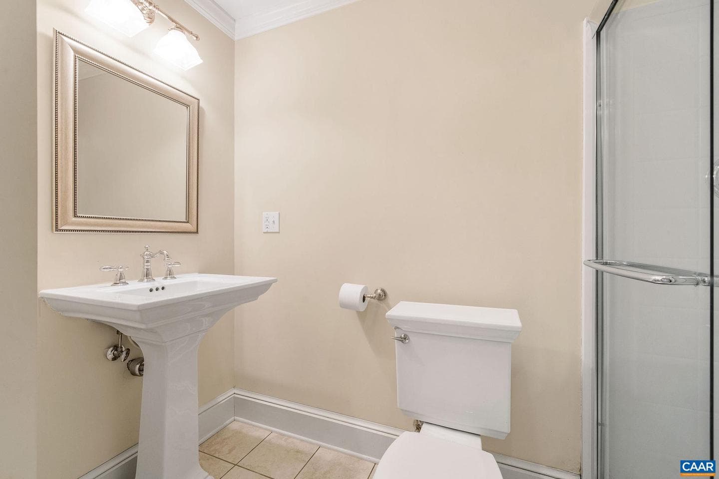 3243 Darby Rd photo 52